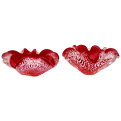 Pair of 1950s Very Intense Red Murano Glass Silver Flecks Ruffled Edge Bowls