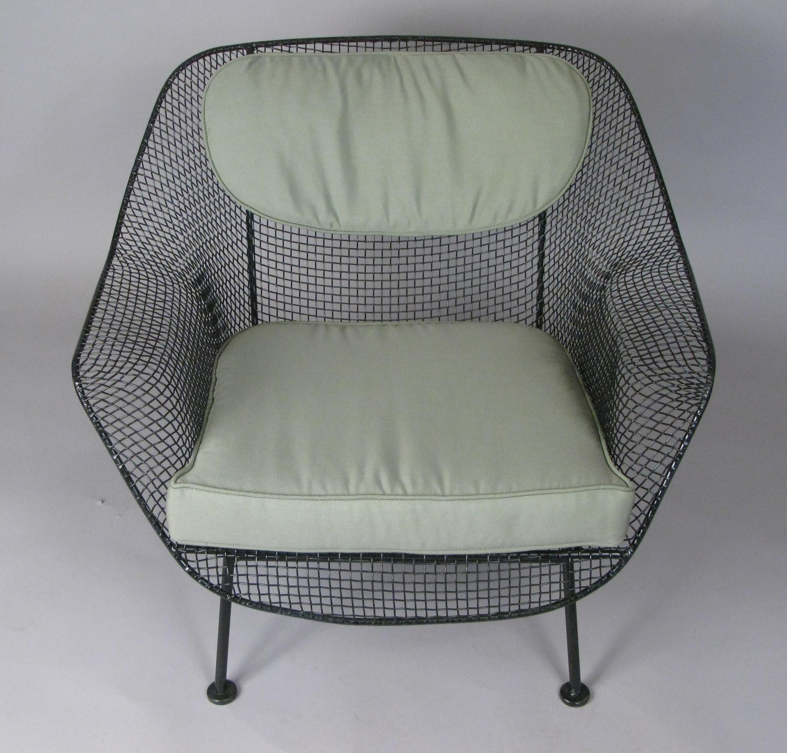 Mid-20th Century Pair of 1950s Woodard Sculptura Garden Lounge Chairs