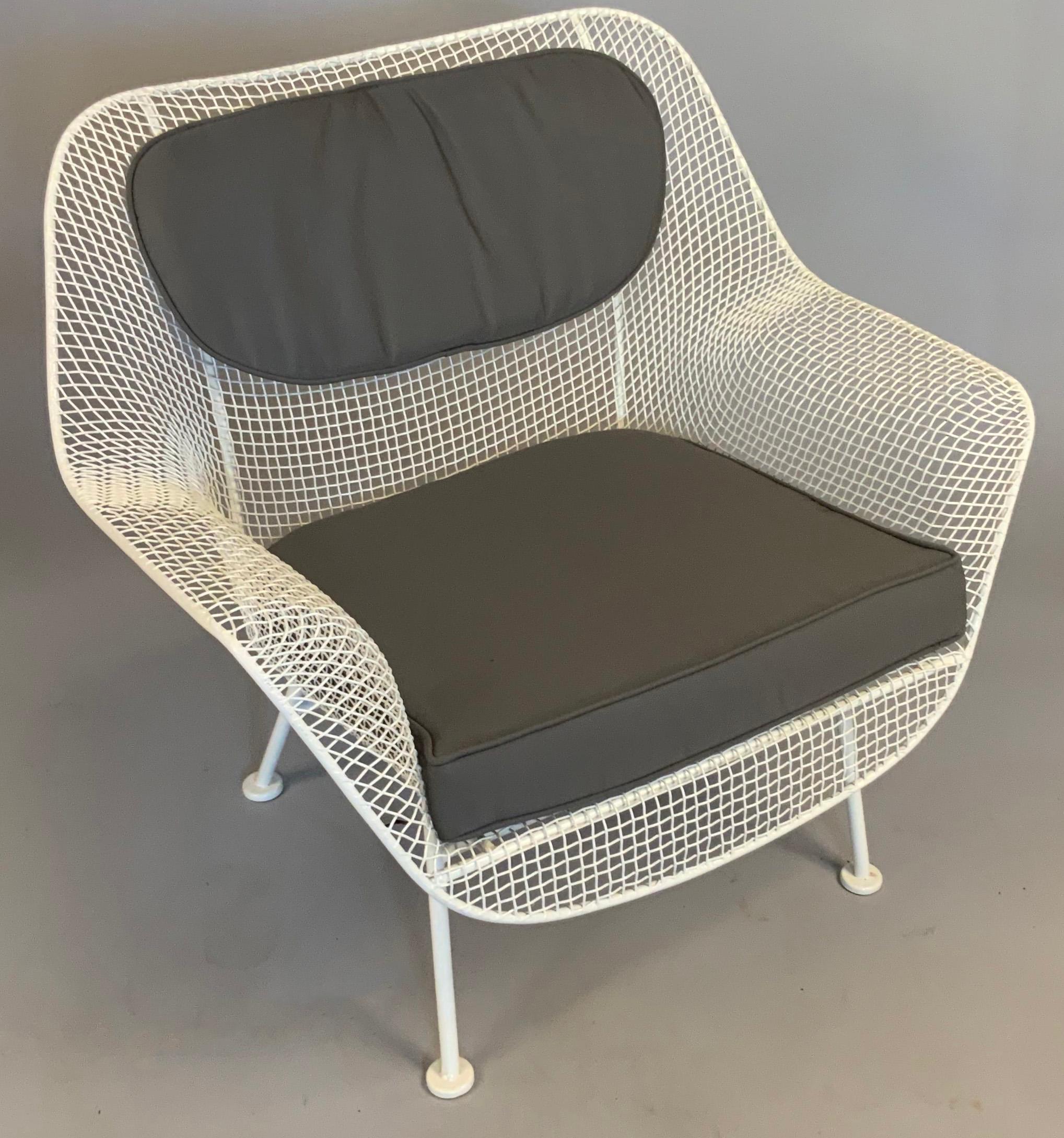 Mid-20th Century Pair of 1950s Woodard Sculptura Lounge Chairs