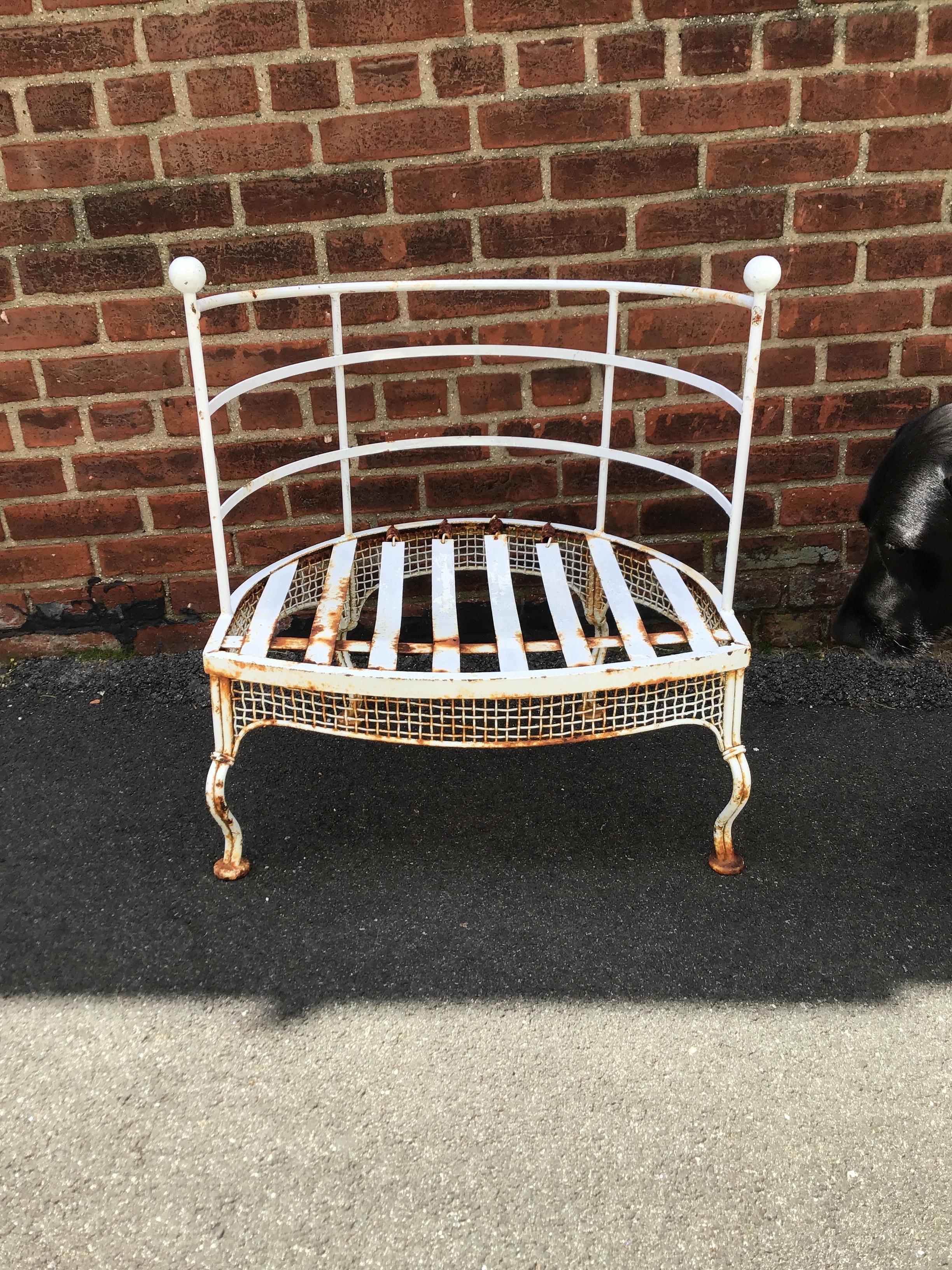 Pair of 1950s Wrought Iron Woodard Garden Tub Chairs In Distressed Condition In Tarrytown, NY