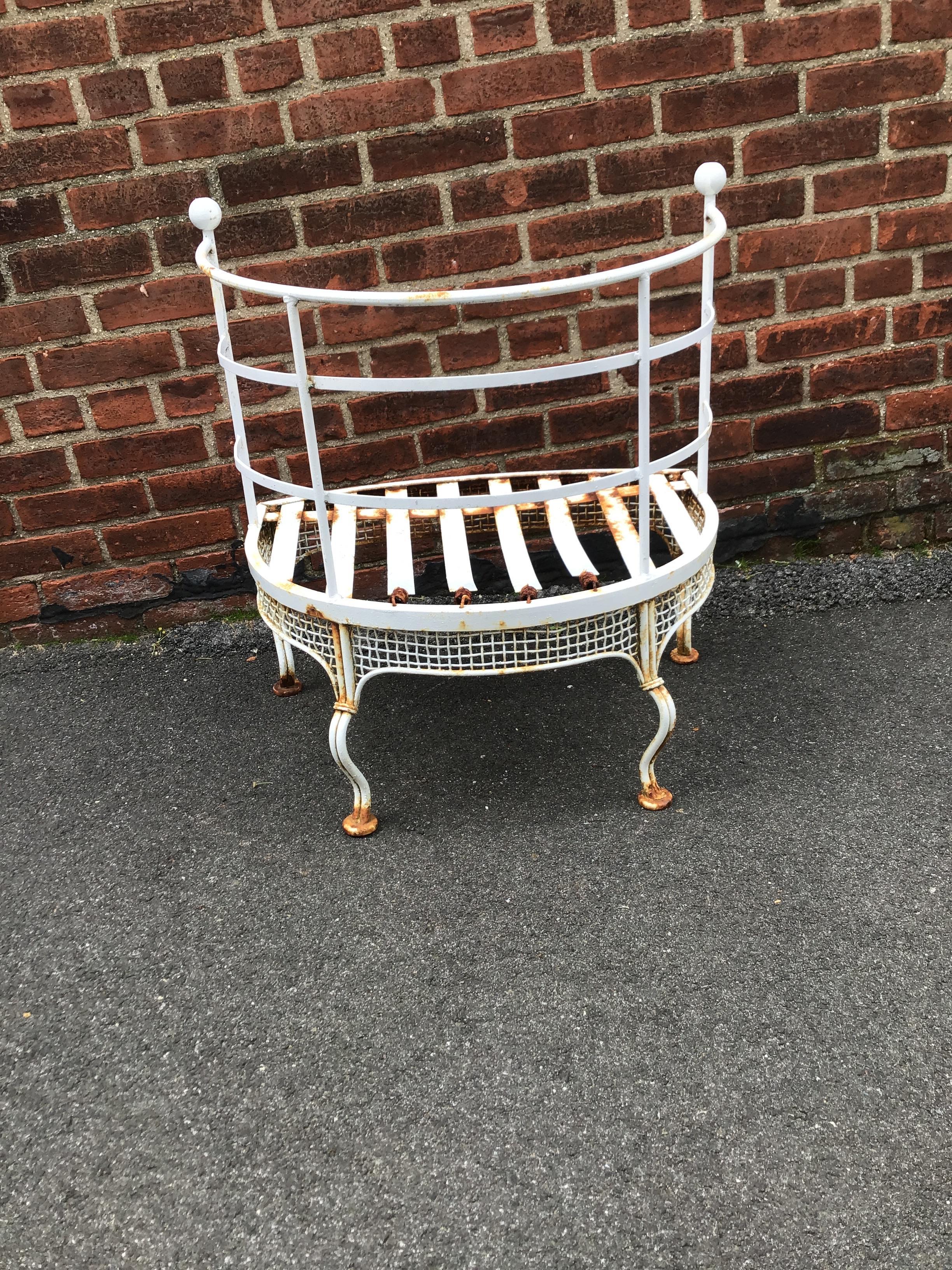 Pair of 1950s Wrought Iron Woodard Garden Tub Chairs 2