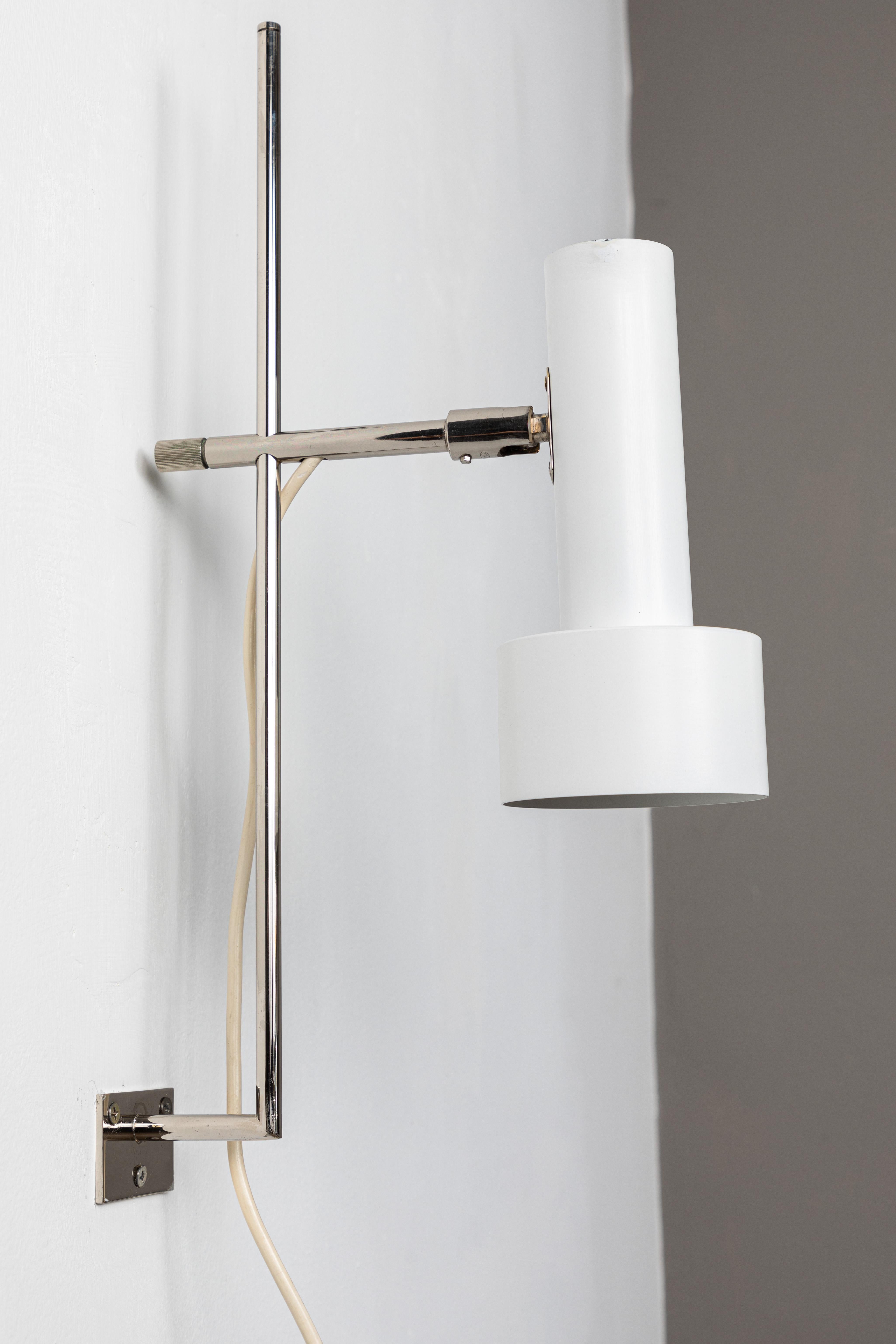 1960s Adjustable Wall Light Attributed to Giuseppe Ostuni 7