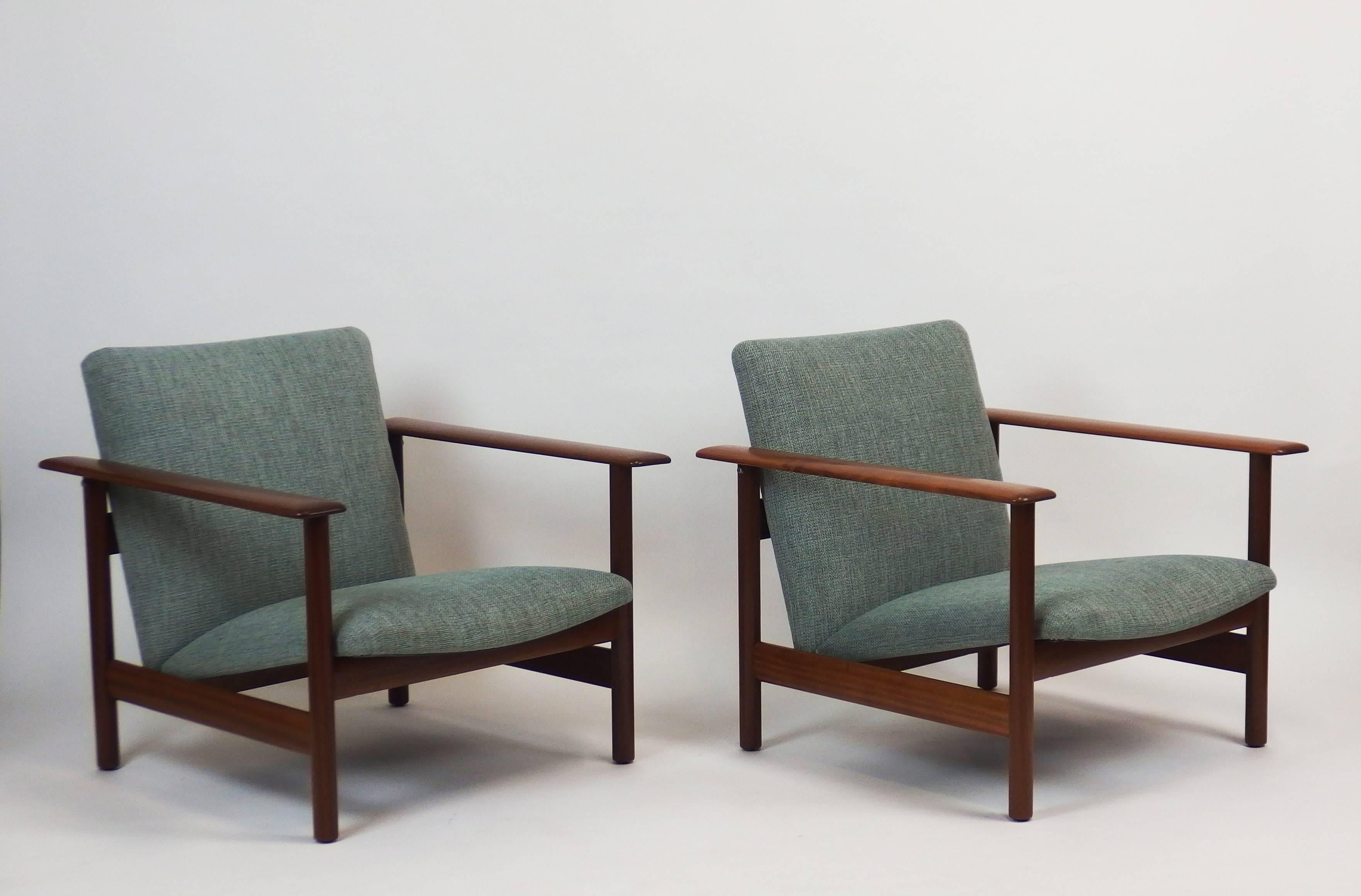 French Pair of 1960s Armchairs by Steiner For Sale