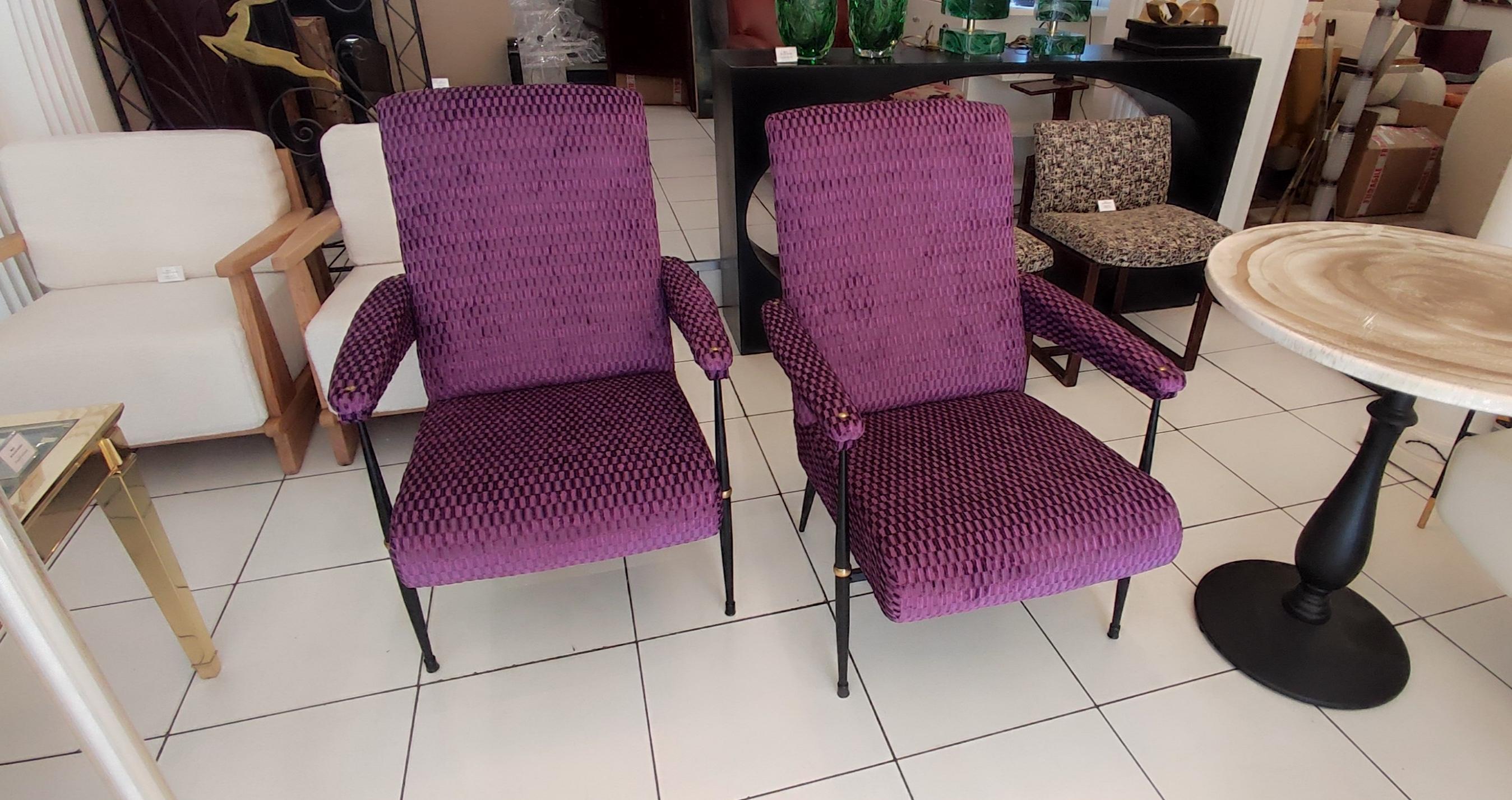 Pair of french 1960s armchairs in purple fabric