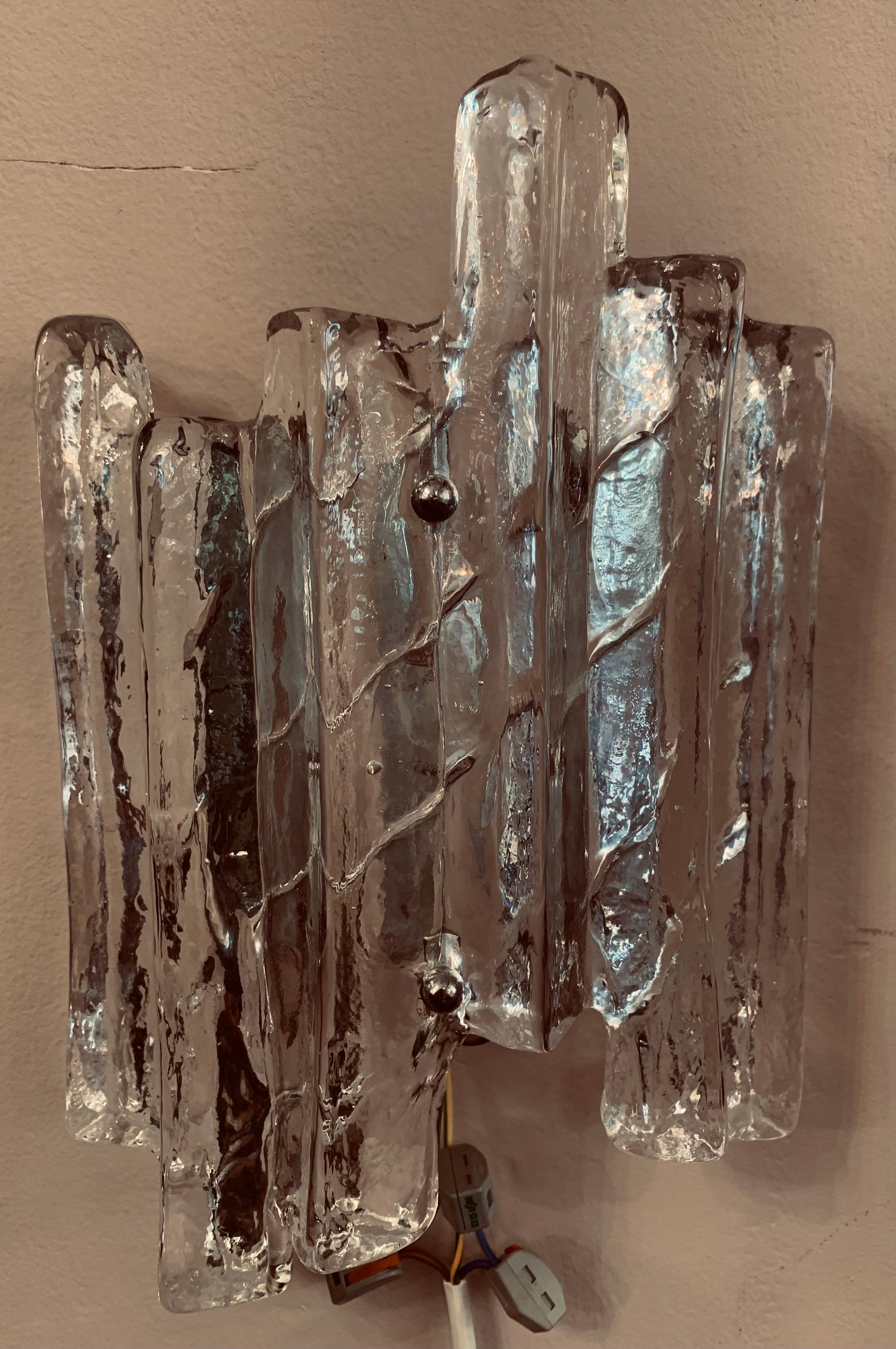 Pair of 1960s Austrian J.T Kalmar Iced Glass Wall Sconces for Kalmar Lighting In Good Condition In London, GB