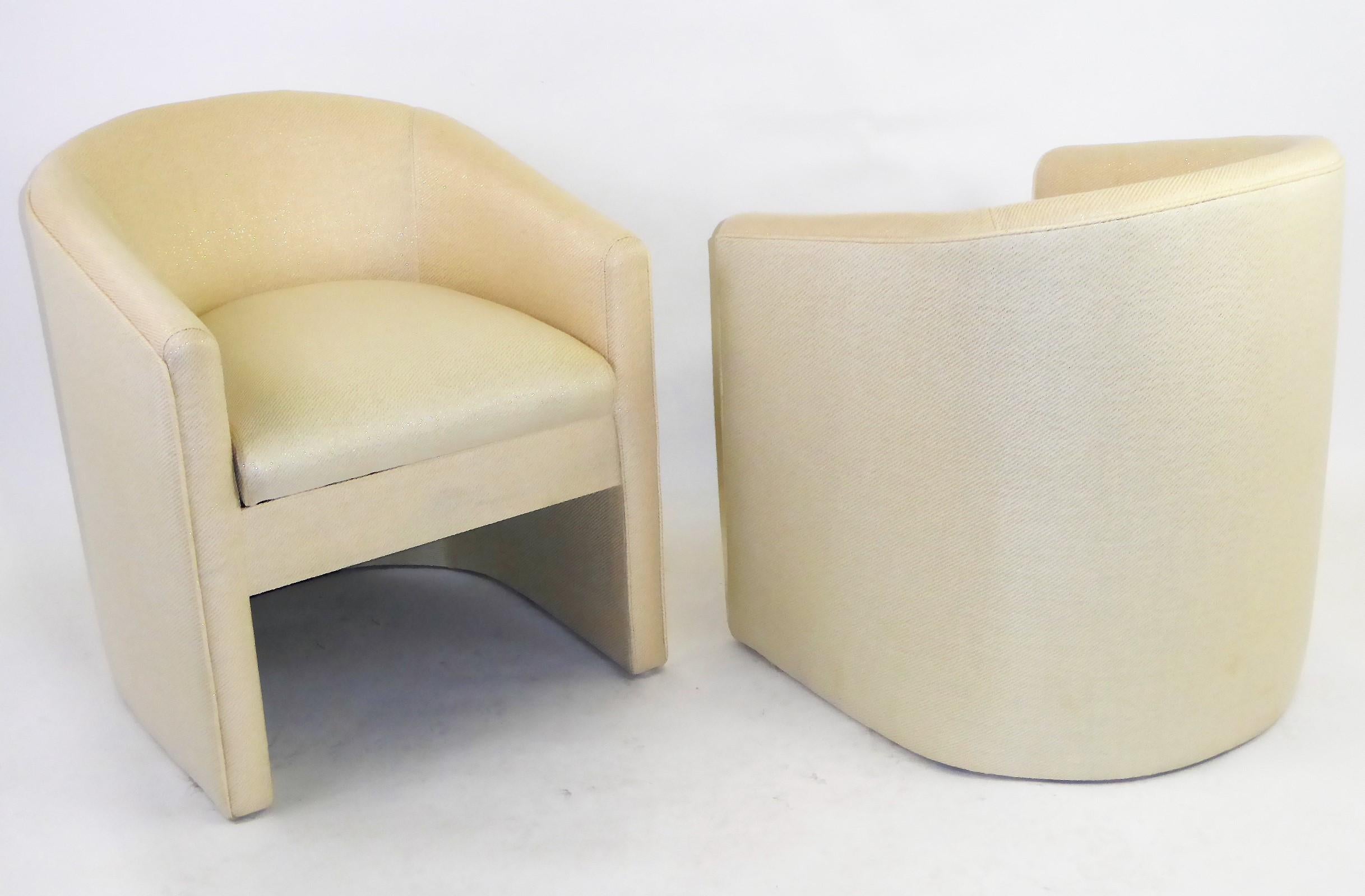 Pair of 1960s Barrel Back Tub Chairs in White and Gold Weave 1