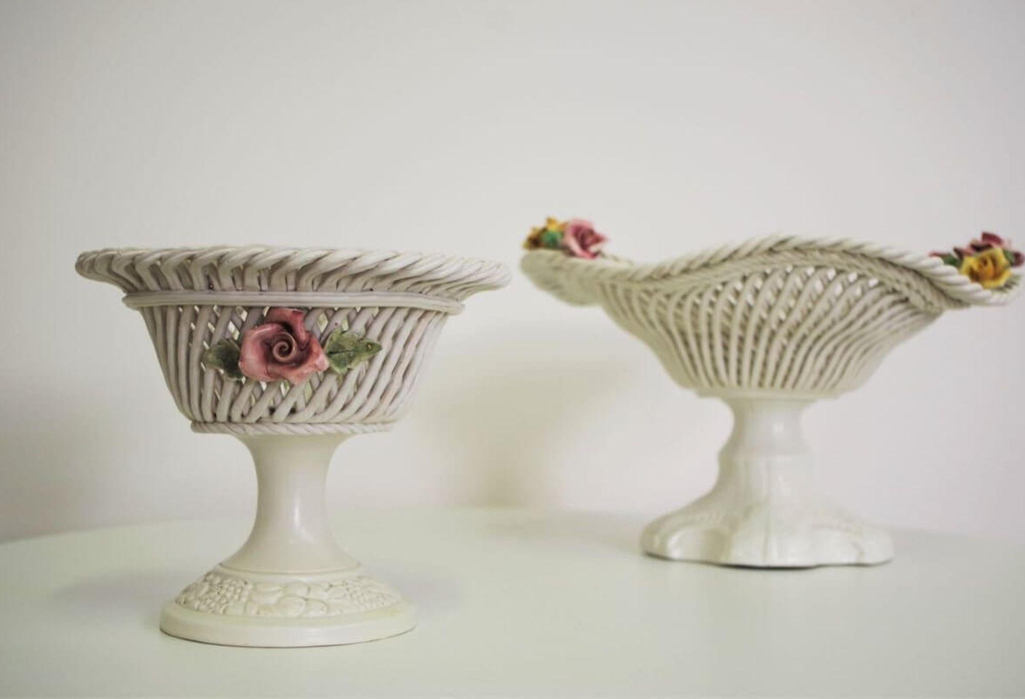 Pair of 1960s Bassano Ceramic Centerpiece Bowls – Italian Mid-Century Elegance in vendita 14