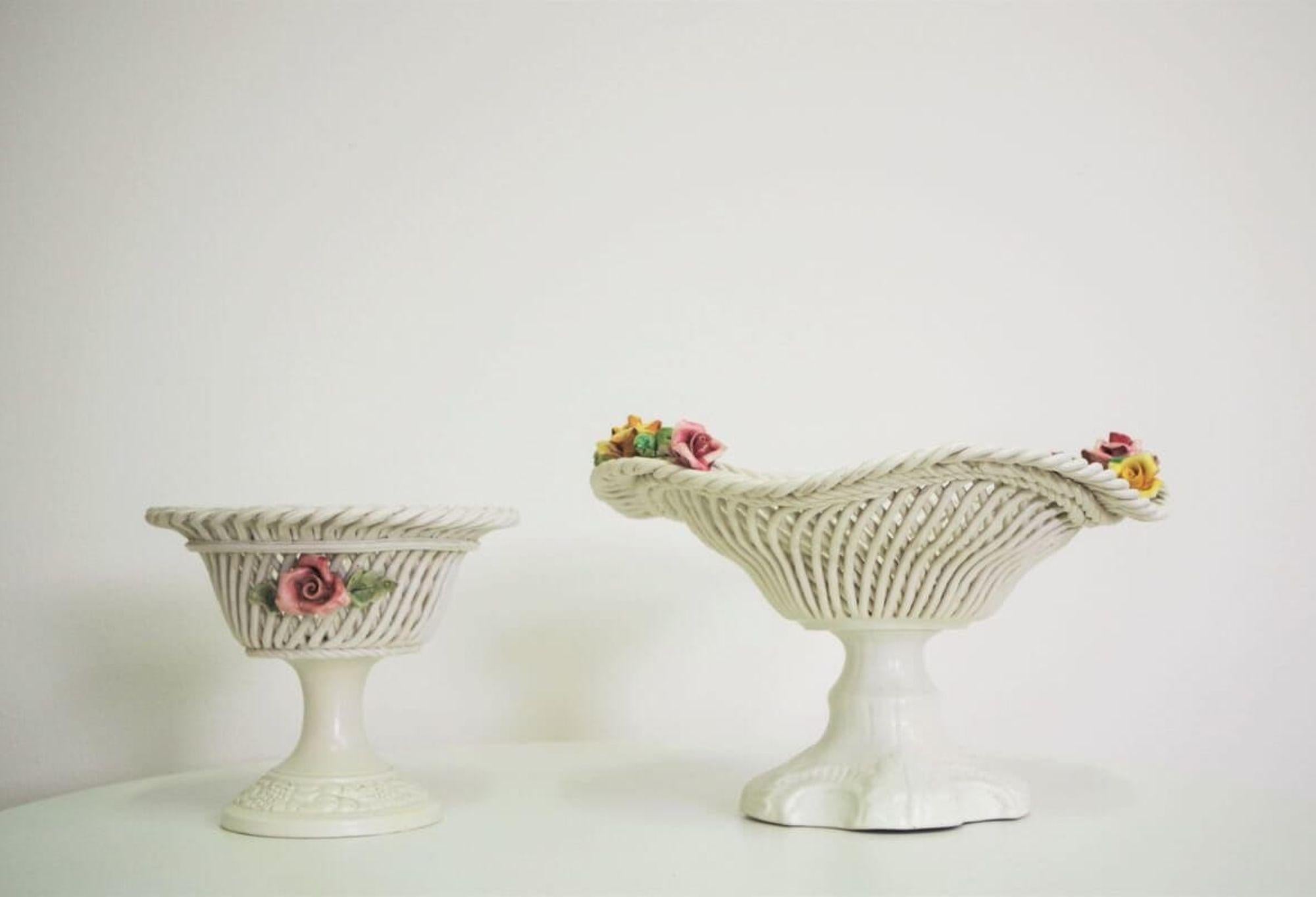 Pair of 1960s Bassano Ceramic Centerpiece Bowls – Italian Mid-Century Elegance In condizioni buone in vendita a Manzano, IT