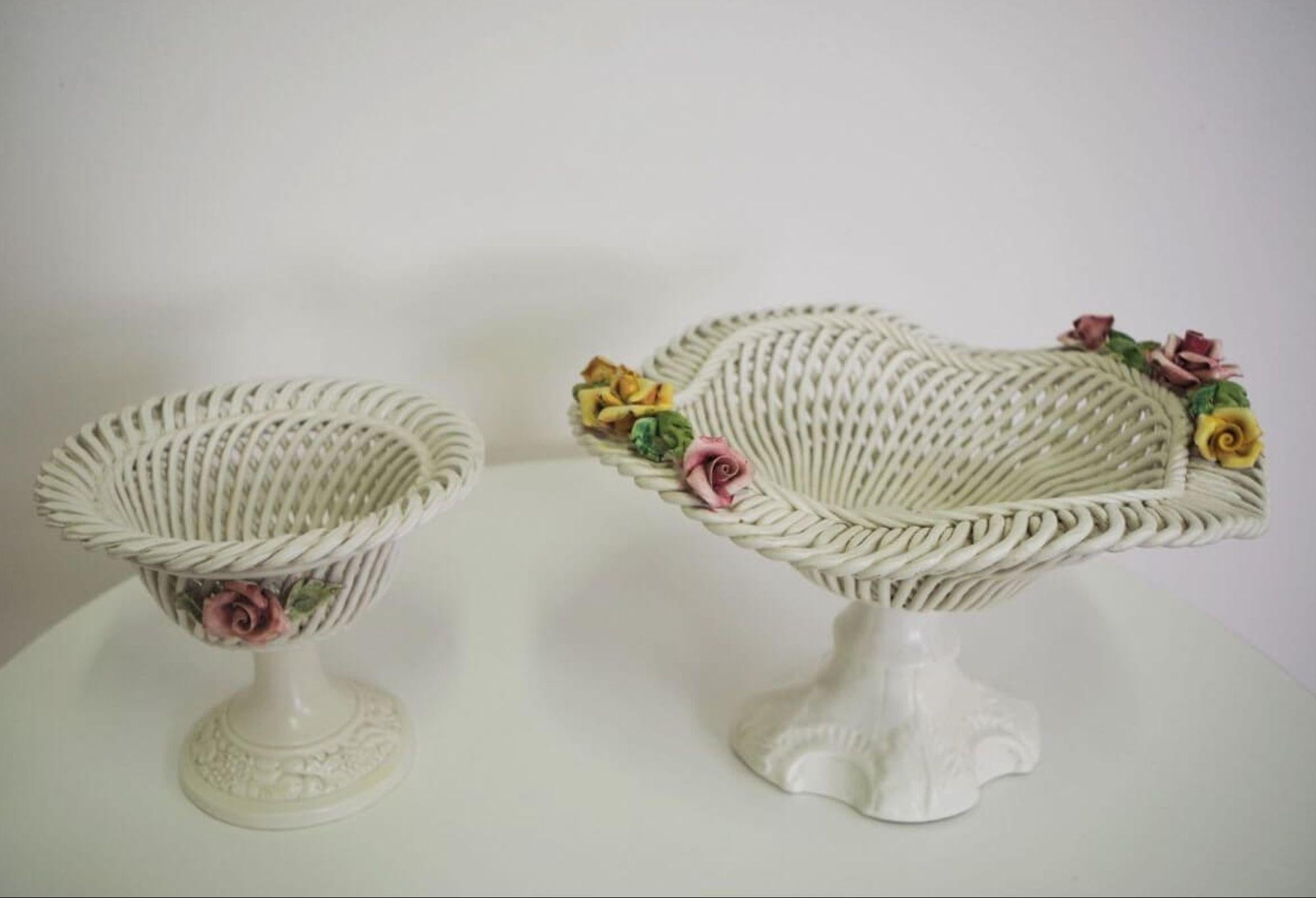 Ceramica Pair of 1960s Bassano Ceramic Centerpiece Bowls – Italian Mid-Century Elegance in vendita