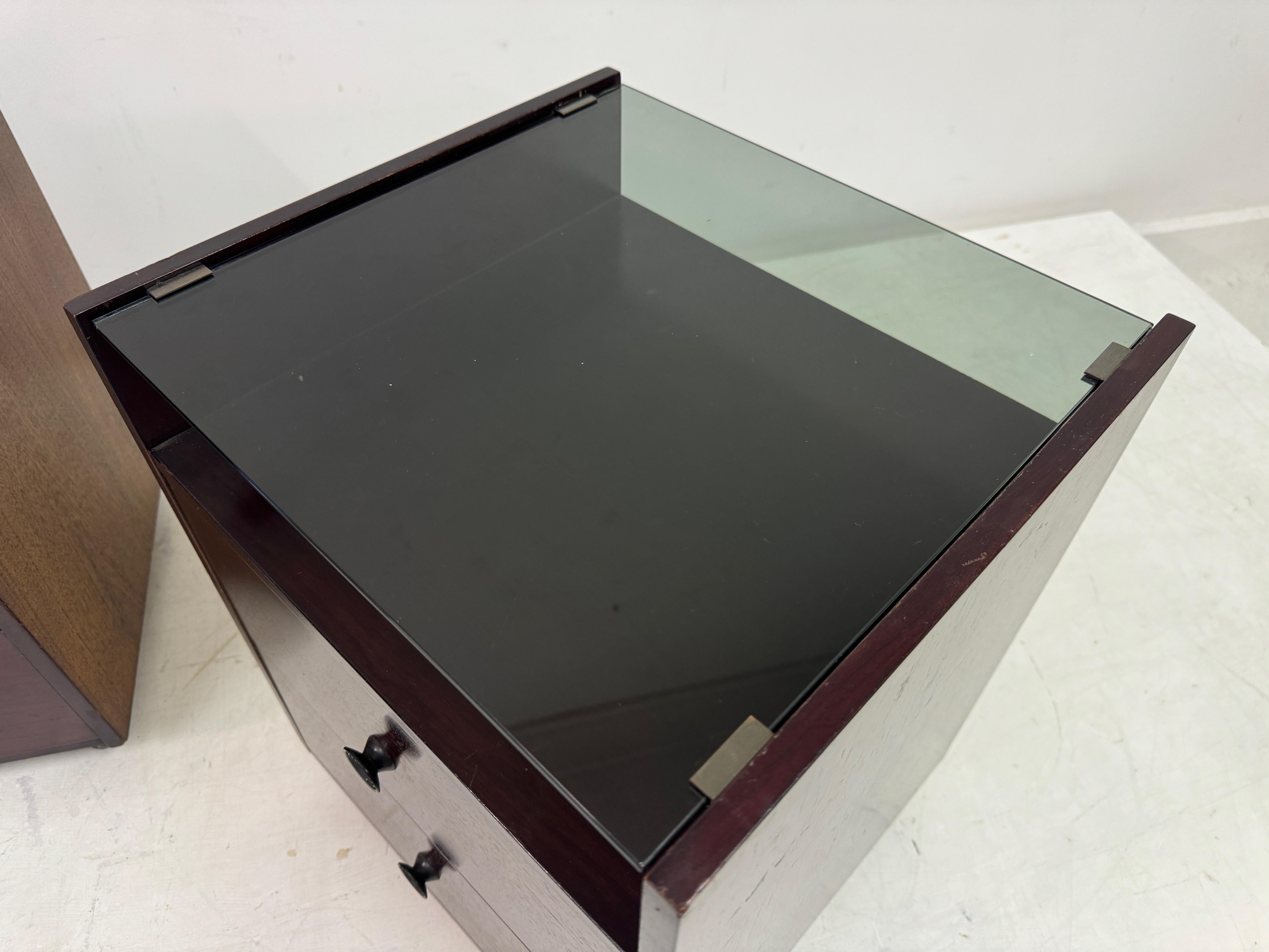 Pair of 1960s Bedside Cabinets Nightstands by Carlo De Carli 4