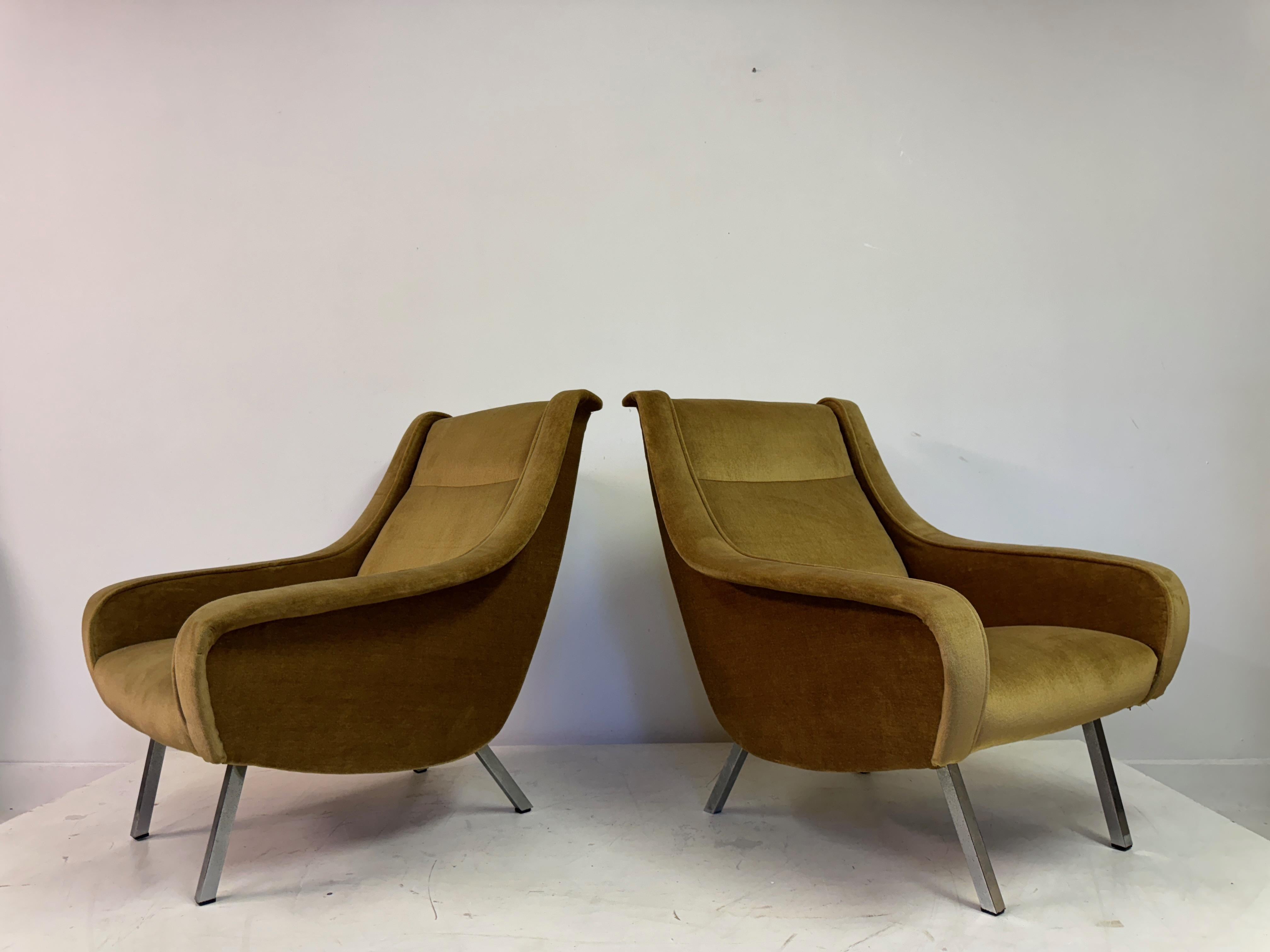 Pair of 1960s Belgian Armchairs 4
