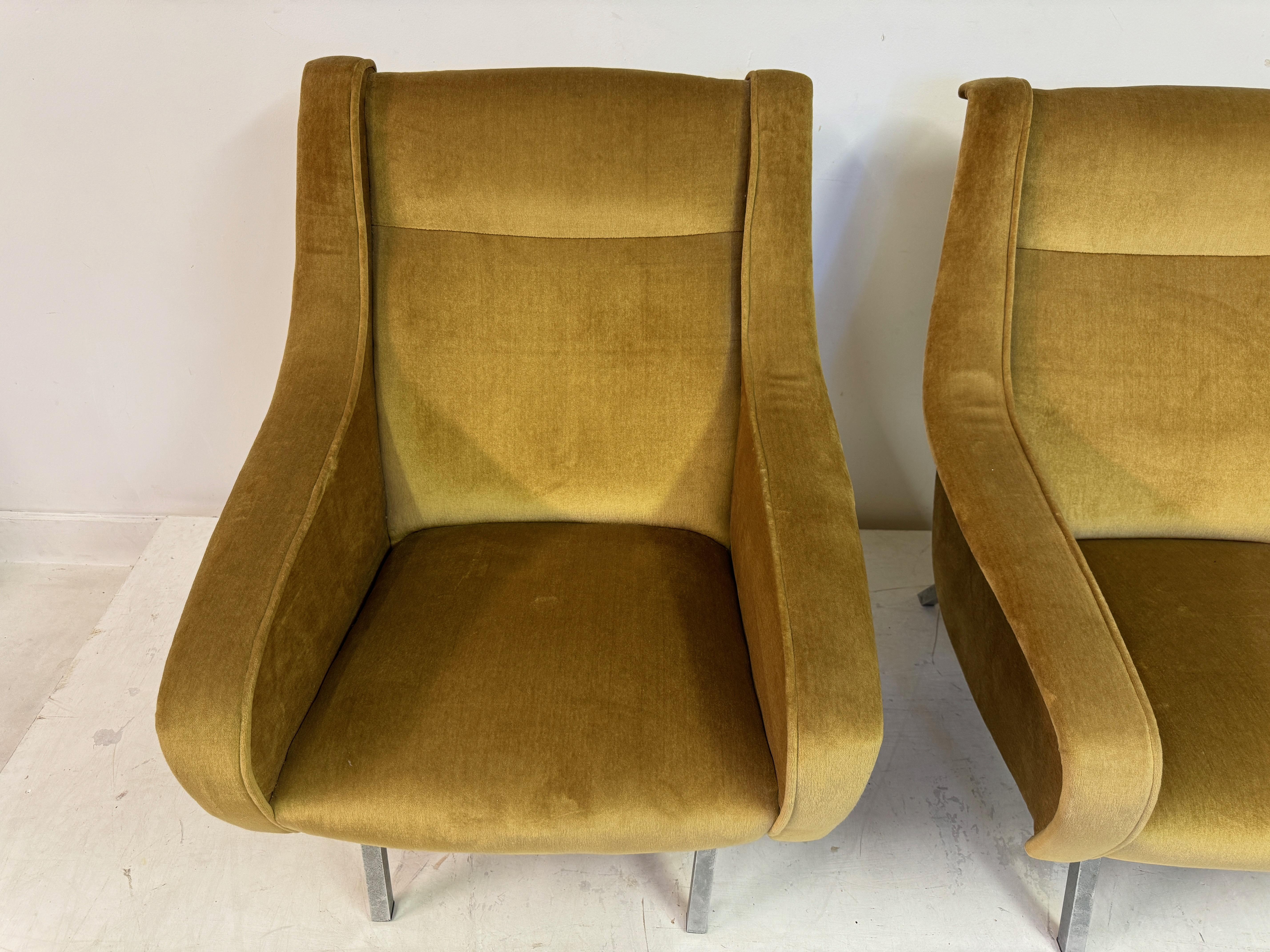 Pair of 1960s Belgian Armchairs In Good Condition In London, London
