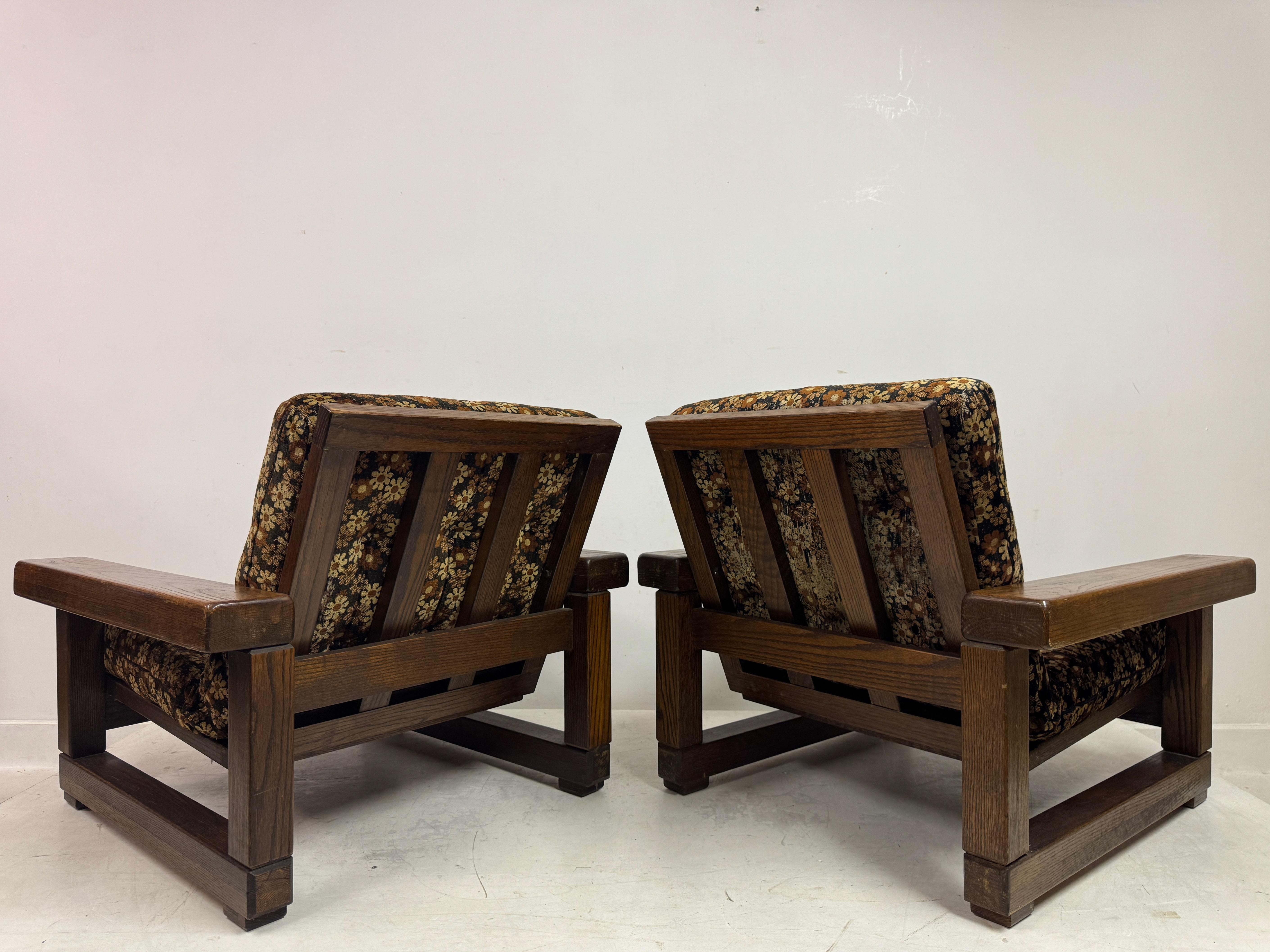 Paire de fauteuils belges des années 1960 avec dossier à lattes en vente 10