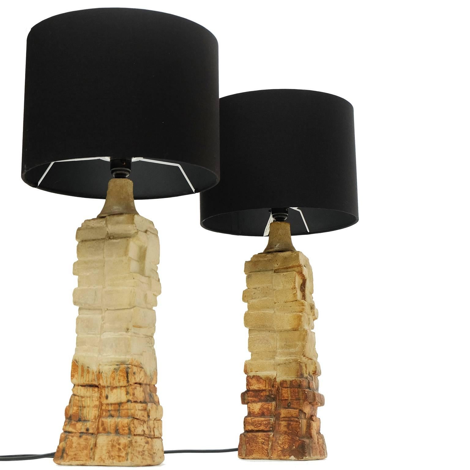 Mid-Century Modern Pair of 1960s Bernard Rooke Sculptural Pottery Table Lamps Ceramic For Sale