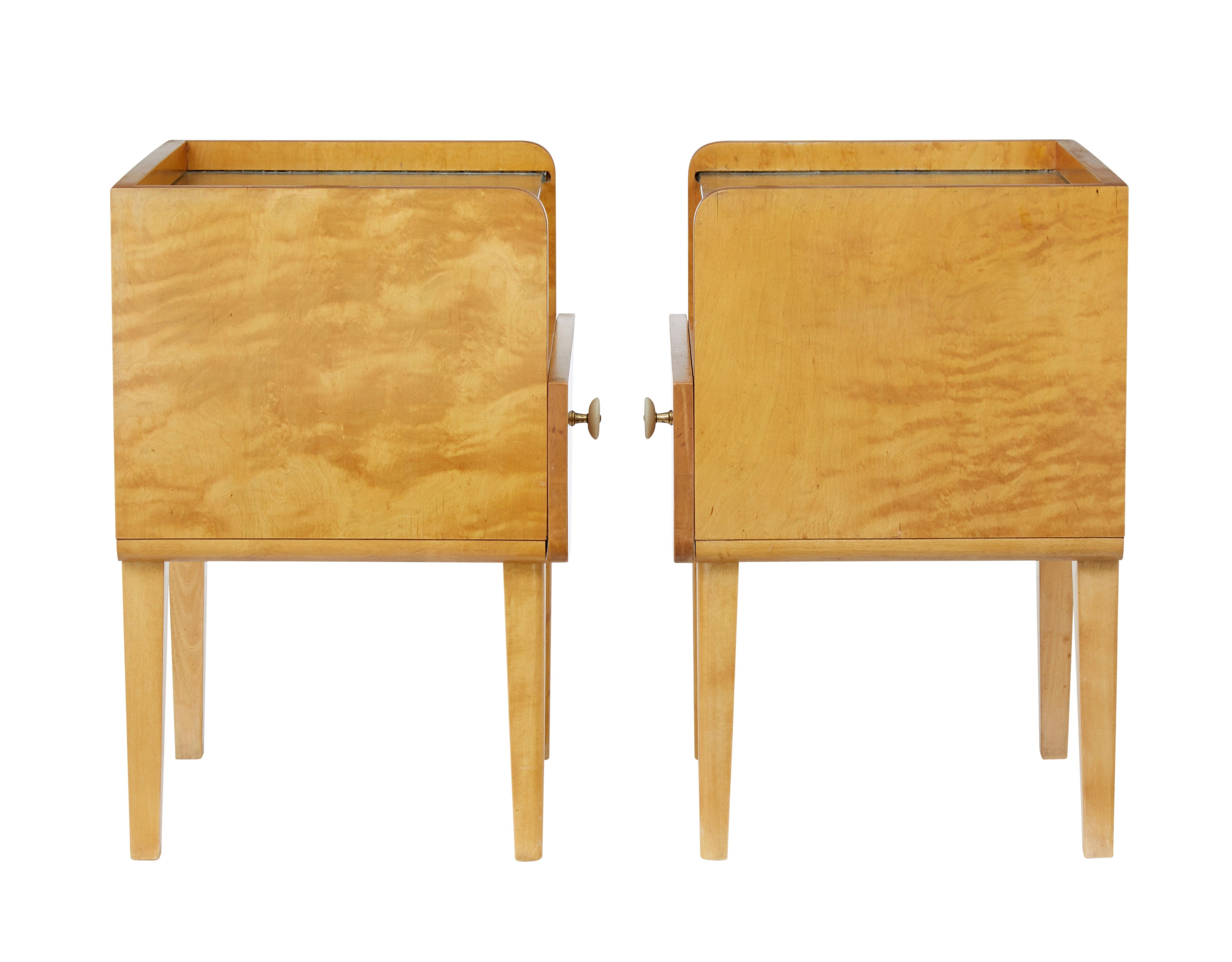Scandinavian Modern Pair of 1960s Birch Bedside Tables