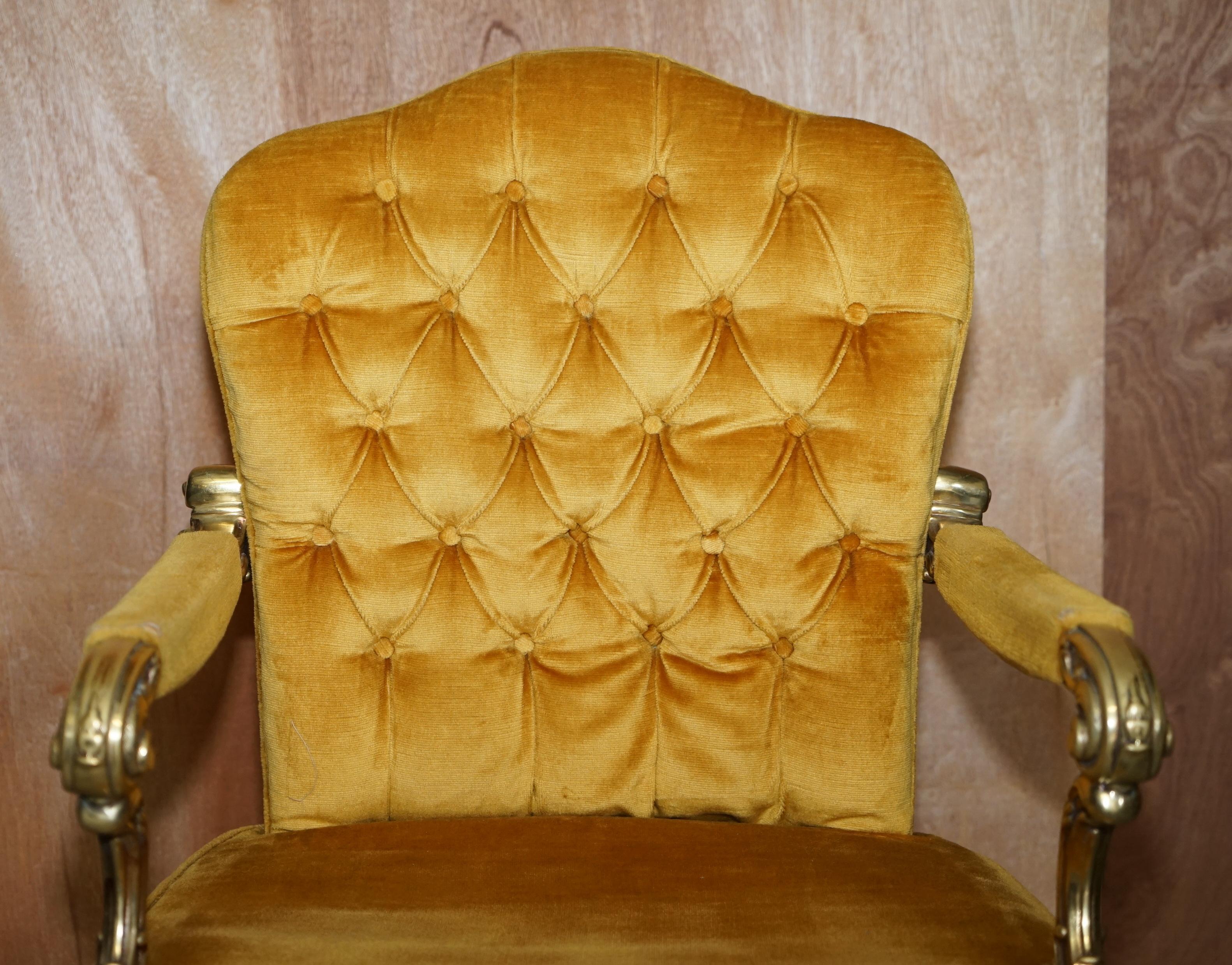 Ein Paar messinggerahmte Orsenigo-Sessel im Hollywood-Regency-Stil aus den 1960er Jahren aus Italien im Angebot 3