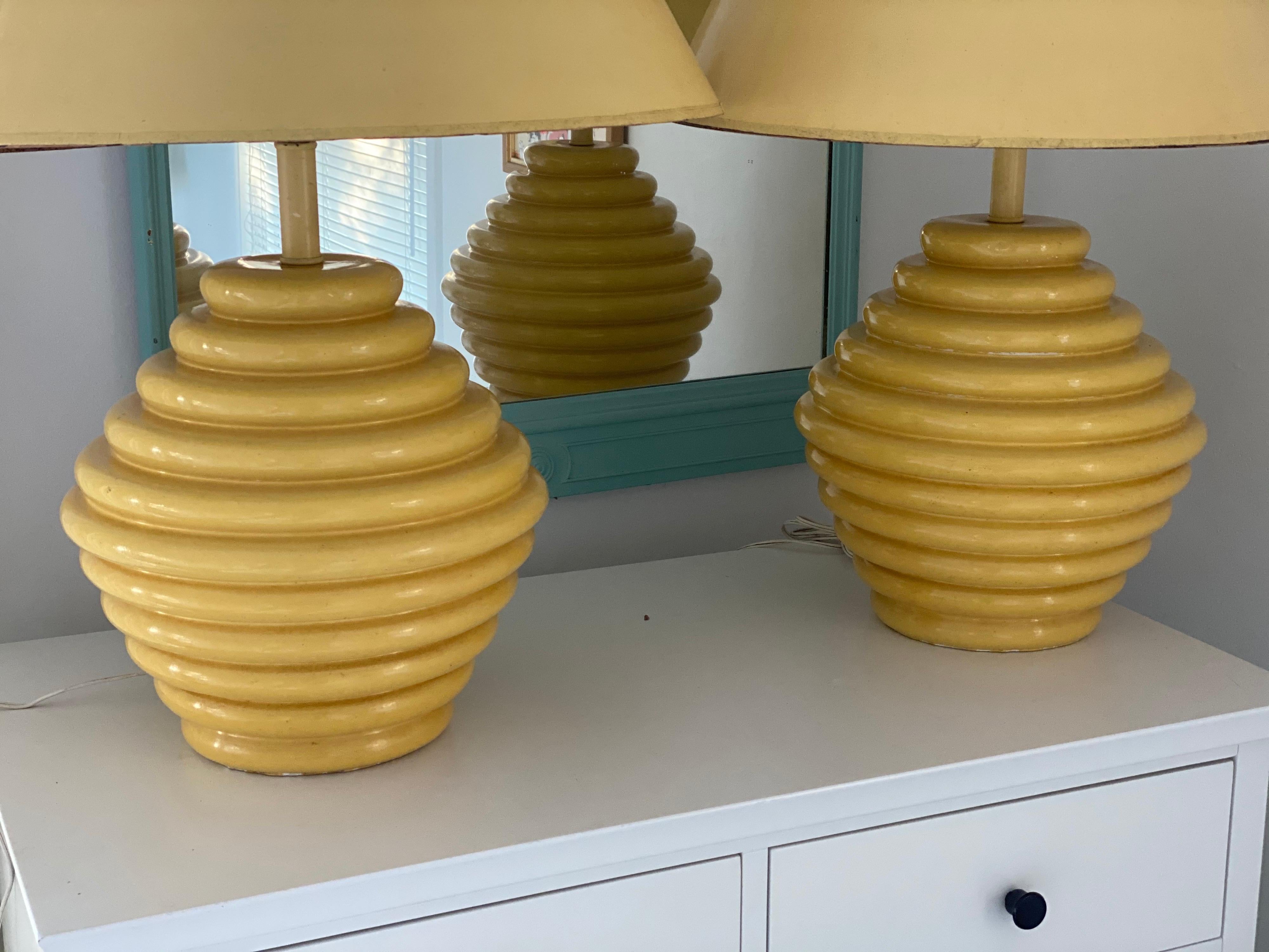 Pair of 1960s Ceramic Beehive Yellow Lamps In Good Condition In Southampton, NY