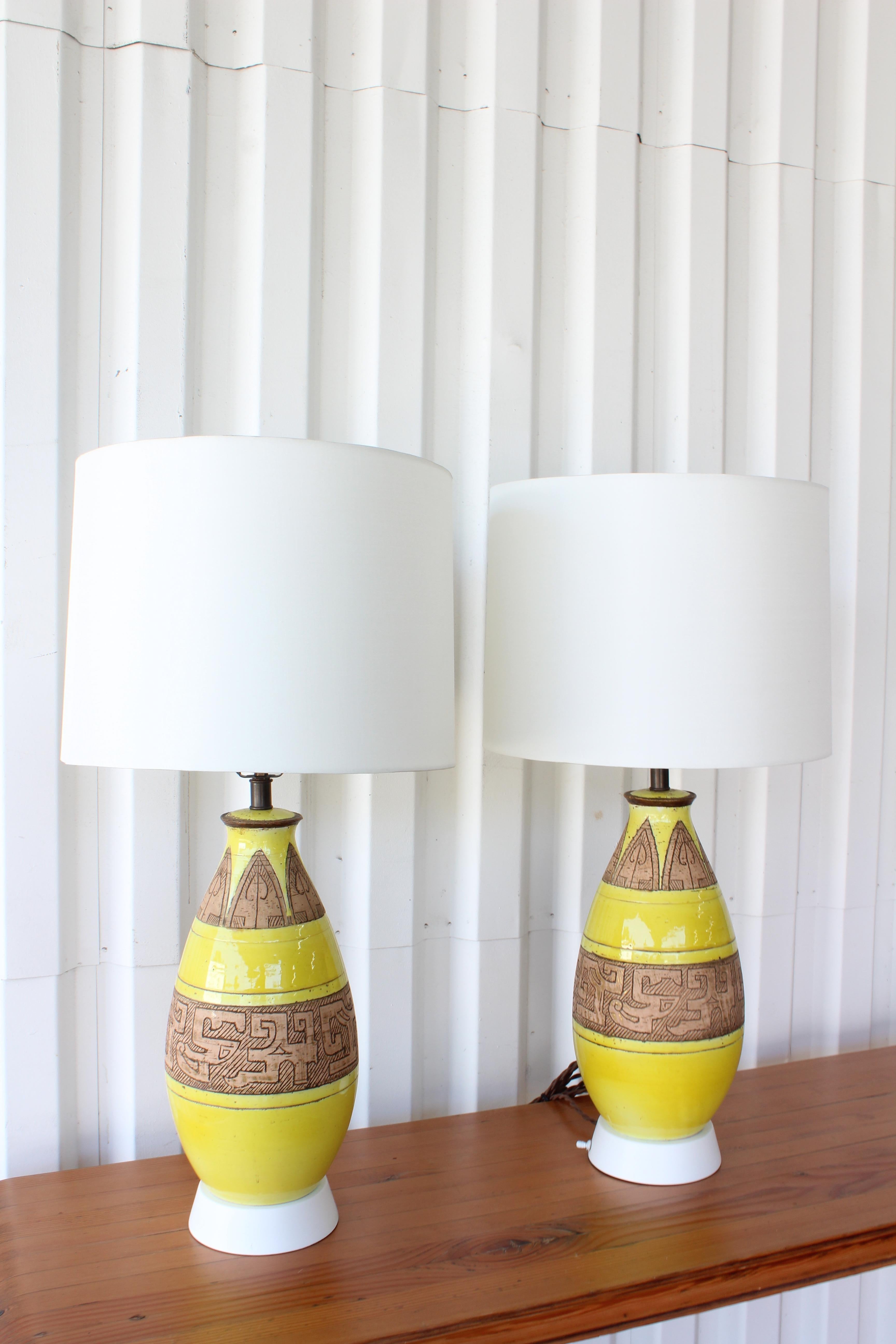 Mid-Century Modern Pair of 1960s Ceramic Porcelain Lamps with Egyptian Motifs