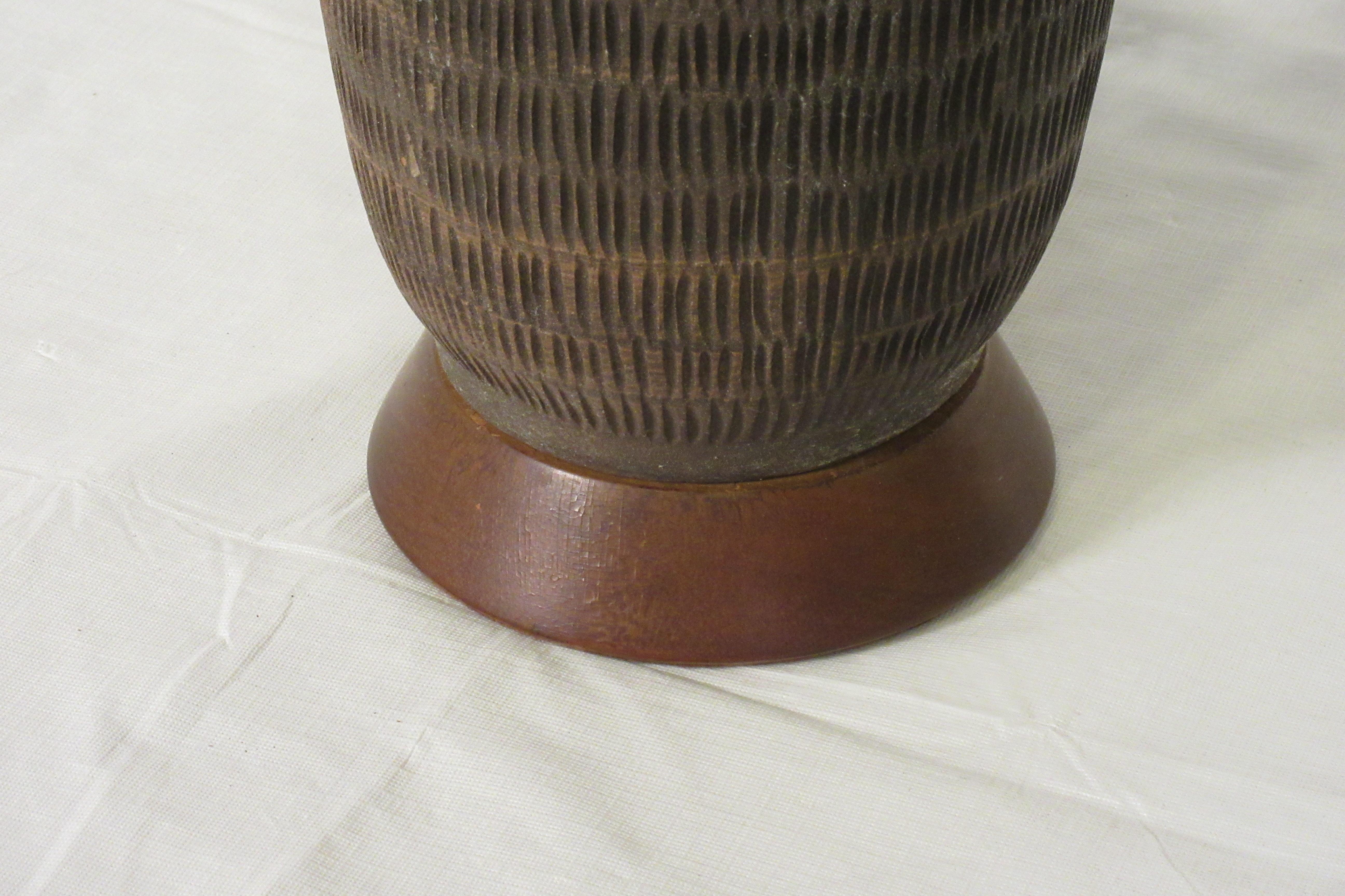 Pair of 1960s Ceramic Textured Table Lamps 4