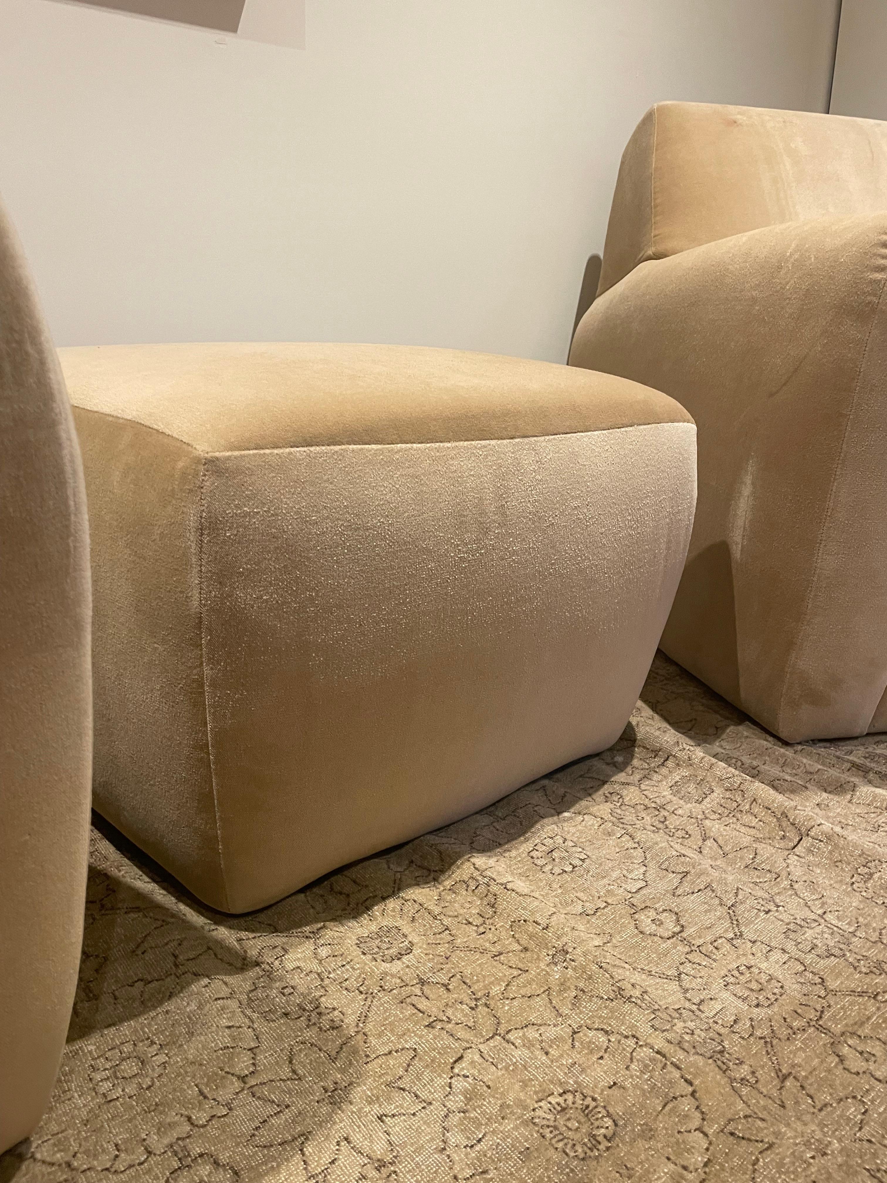 Pair of 1960s Club Chairs with Ottomans in Dusty Champagne Mohair  In Excellent Condition For Sale In West Hollywood, CA