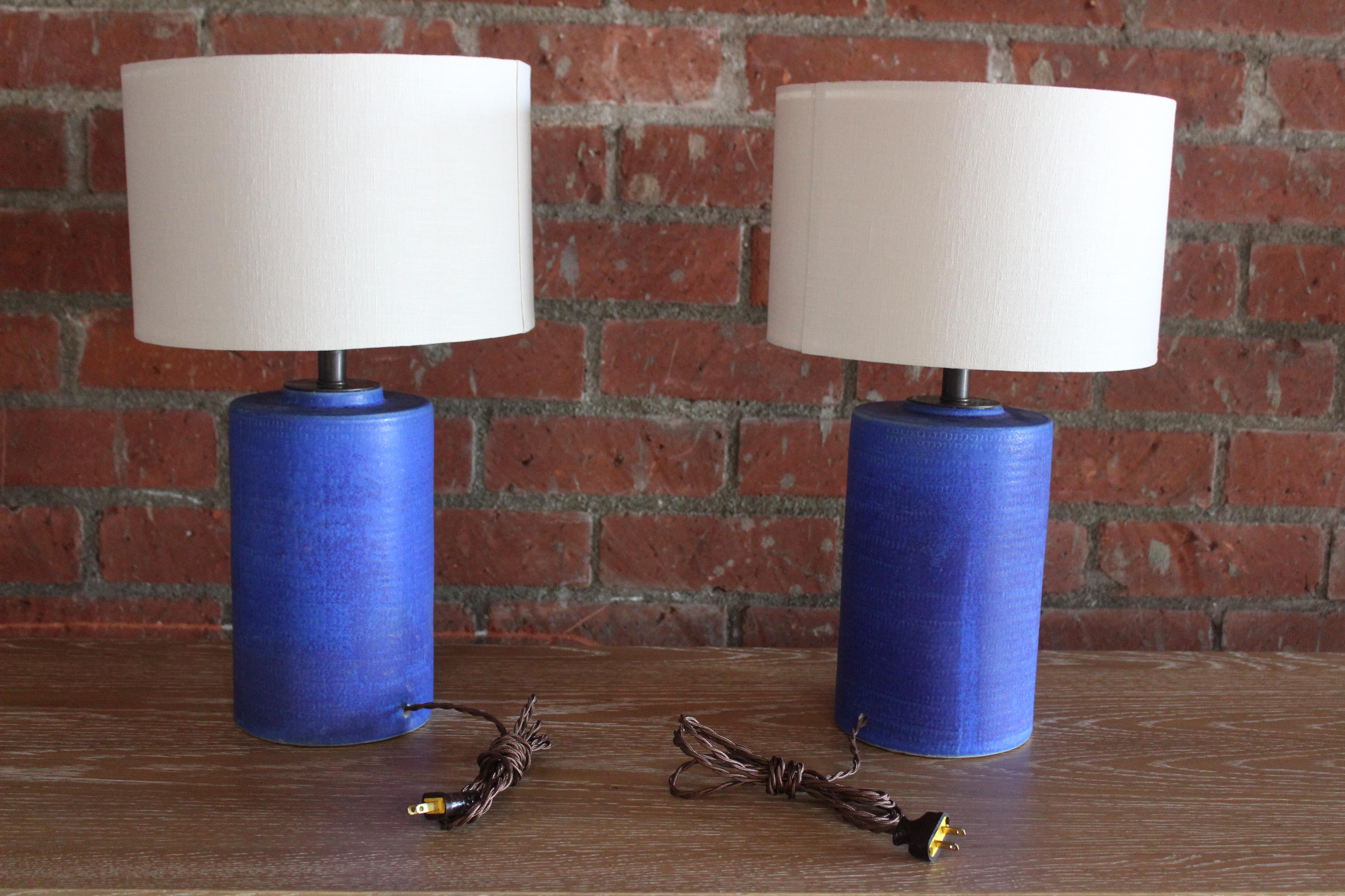 Pair of 1960s Cobalt Blue Ceramic Lamps 4