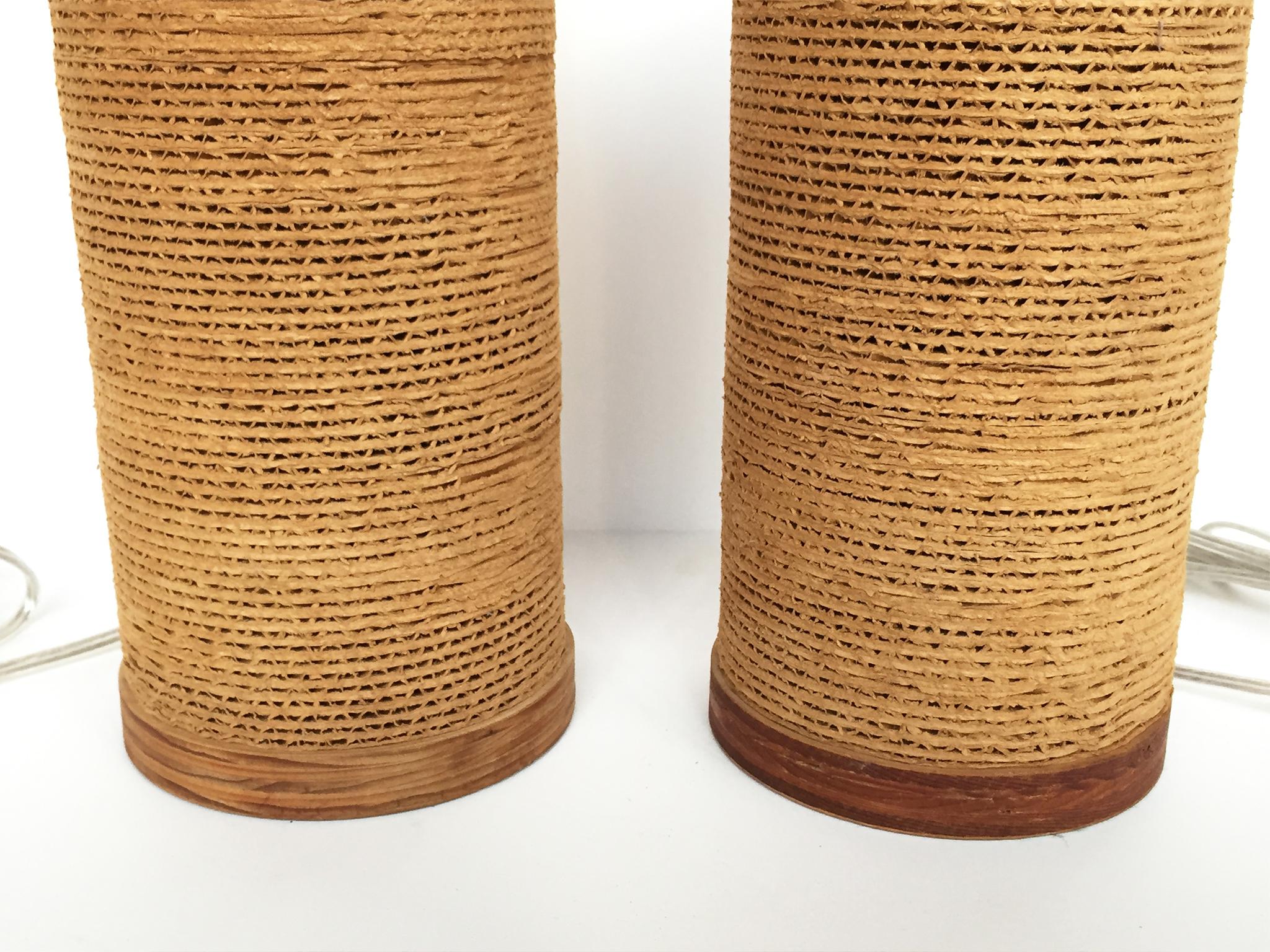 Pair of 1960s Corrugated Cardboard Table Lamps by Gregory Van Pelt 6