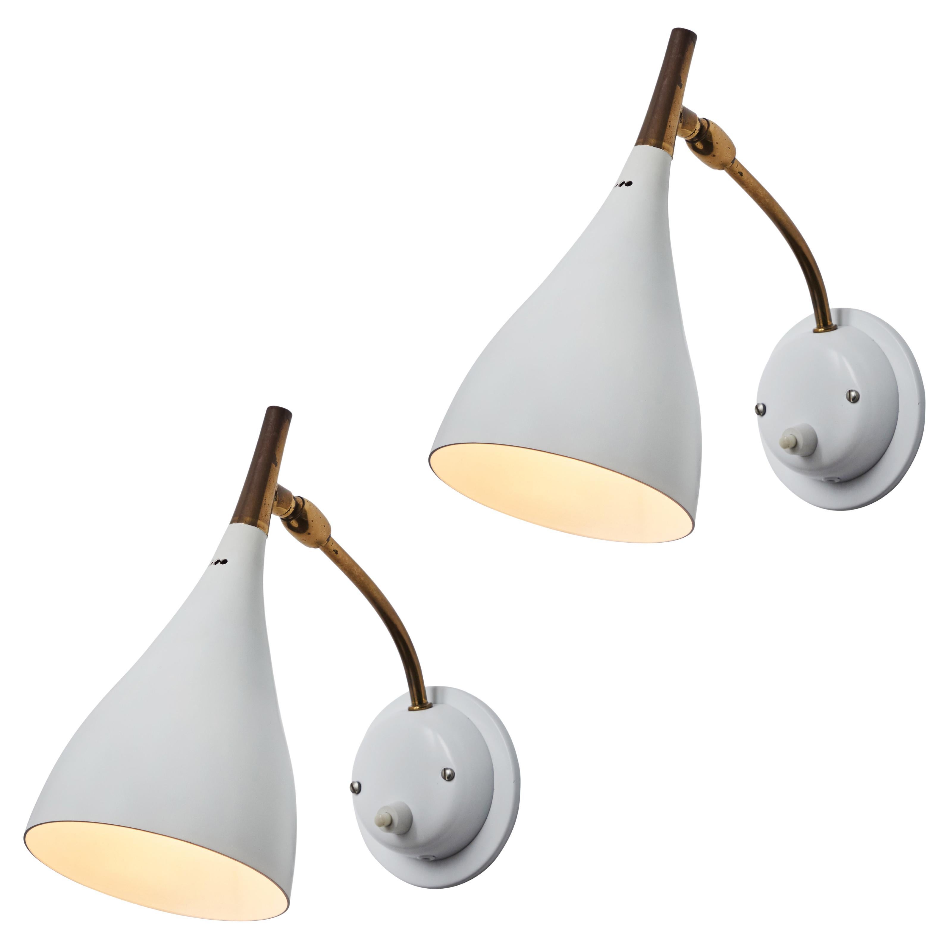 Paire de lampes murales en laiton et métal blanc Cosack Leuchten des années 1960 en vente