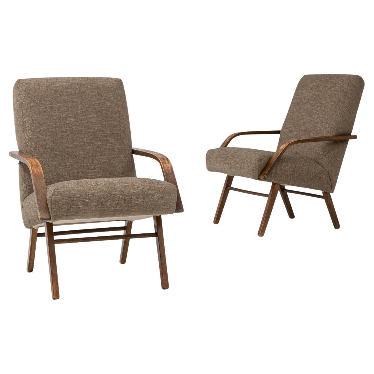 Paire de fauteuils tapissés tchèques des années 1960 par TON