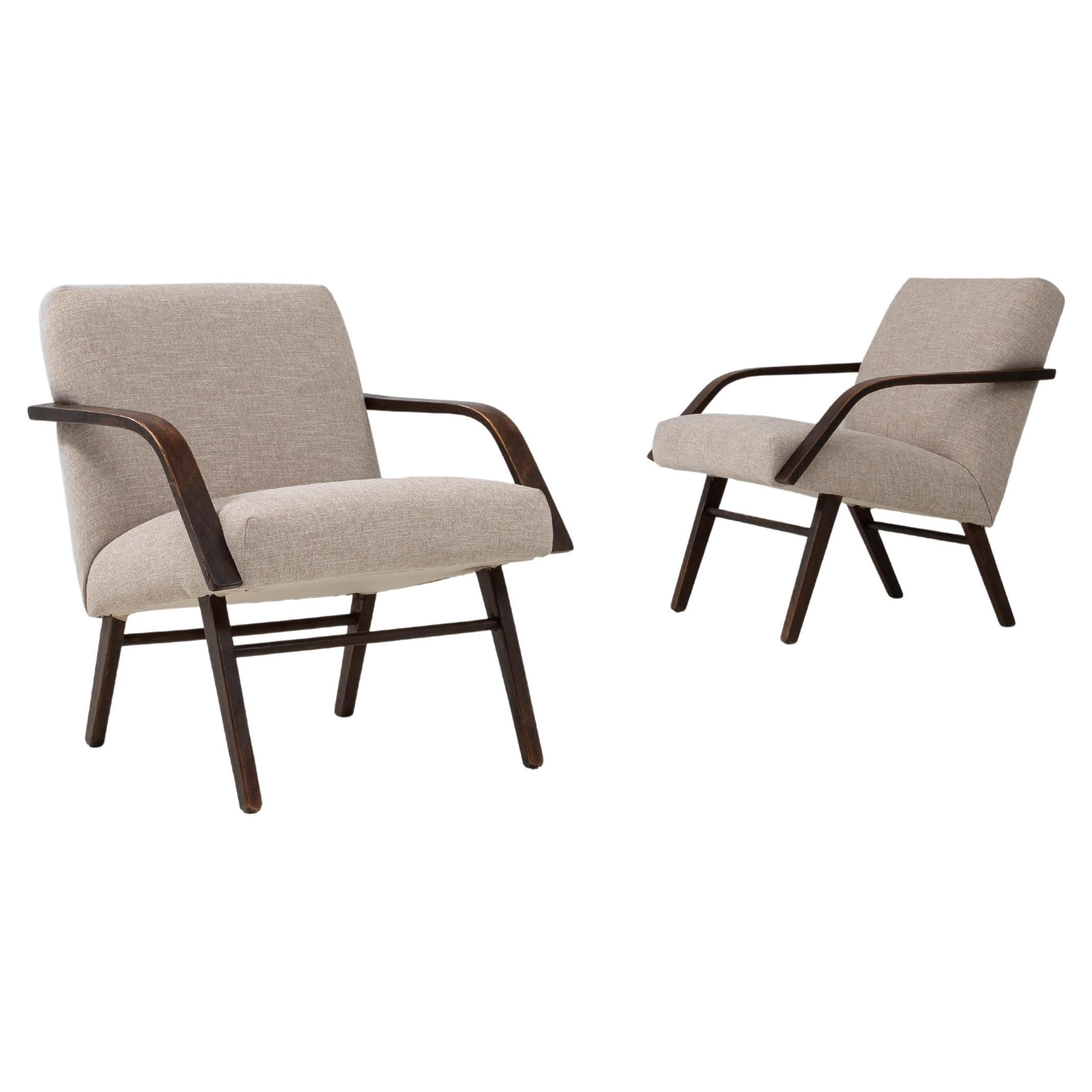 Paire de fauteuils tapissés tchèques des années 1960 par TON