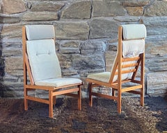 Paire de chaises danoises des années 1960 en pin, à dossier haut, de Bernt Petersen, de style « rag », pouvant servir de chaises de salle à manger ou de chaises d'appoint