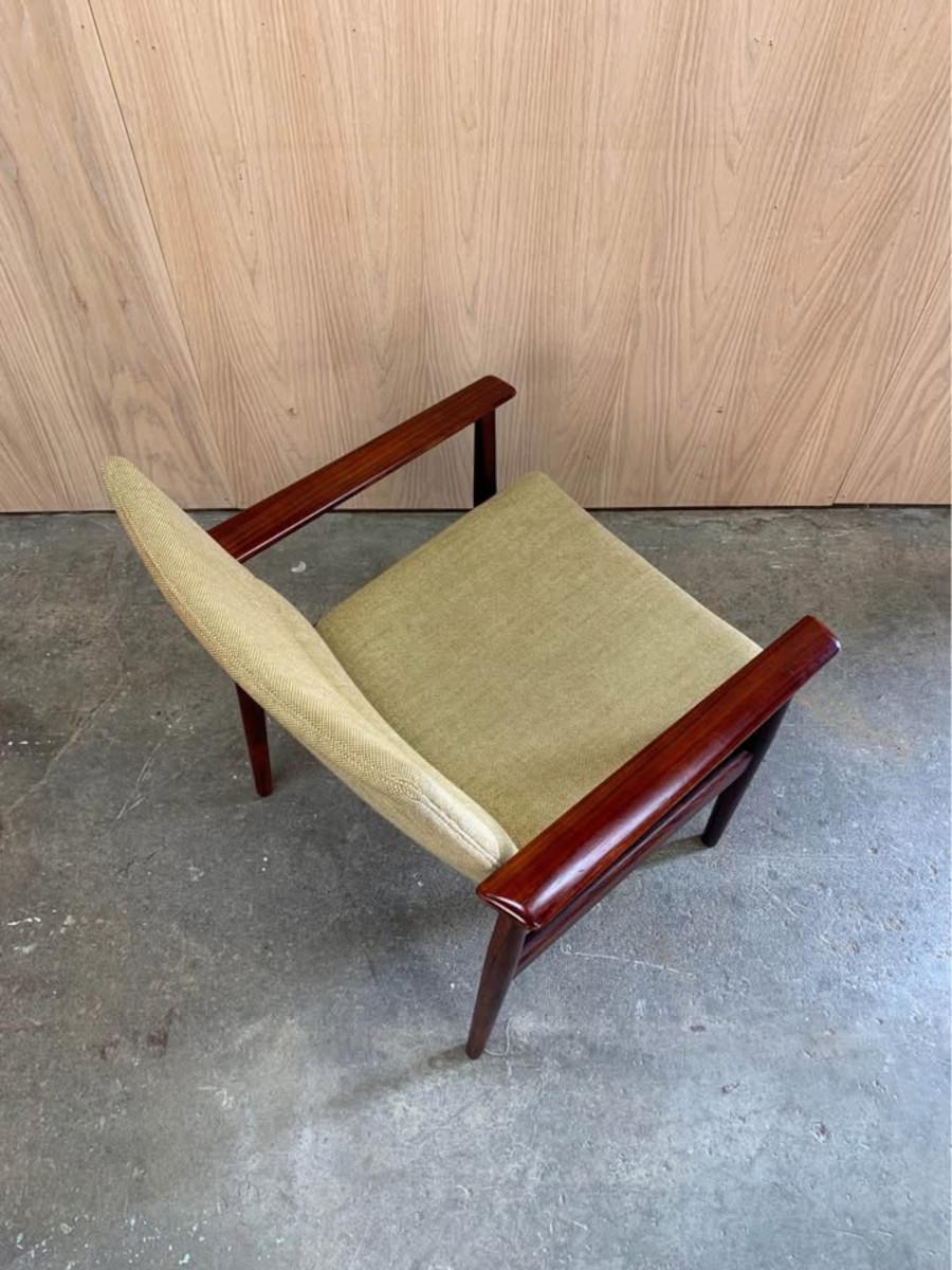Paar dänische Rosenholzstühle aus den 1960er Jahren von Arne Vodder für Sibast (Moderne der Mitte des Jahrhunderts) im Angebot