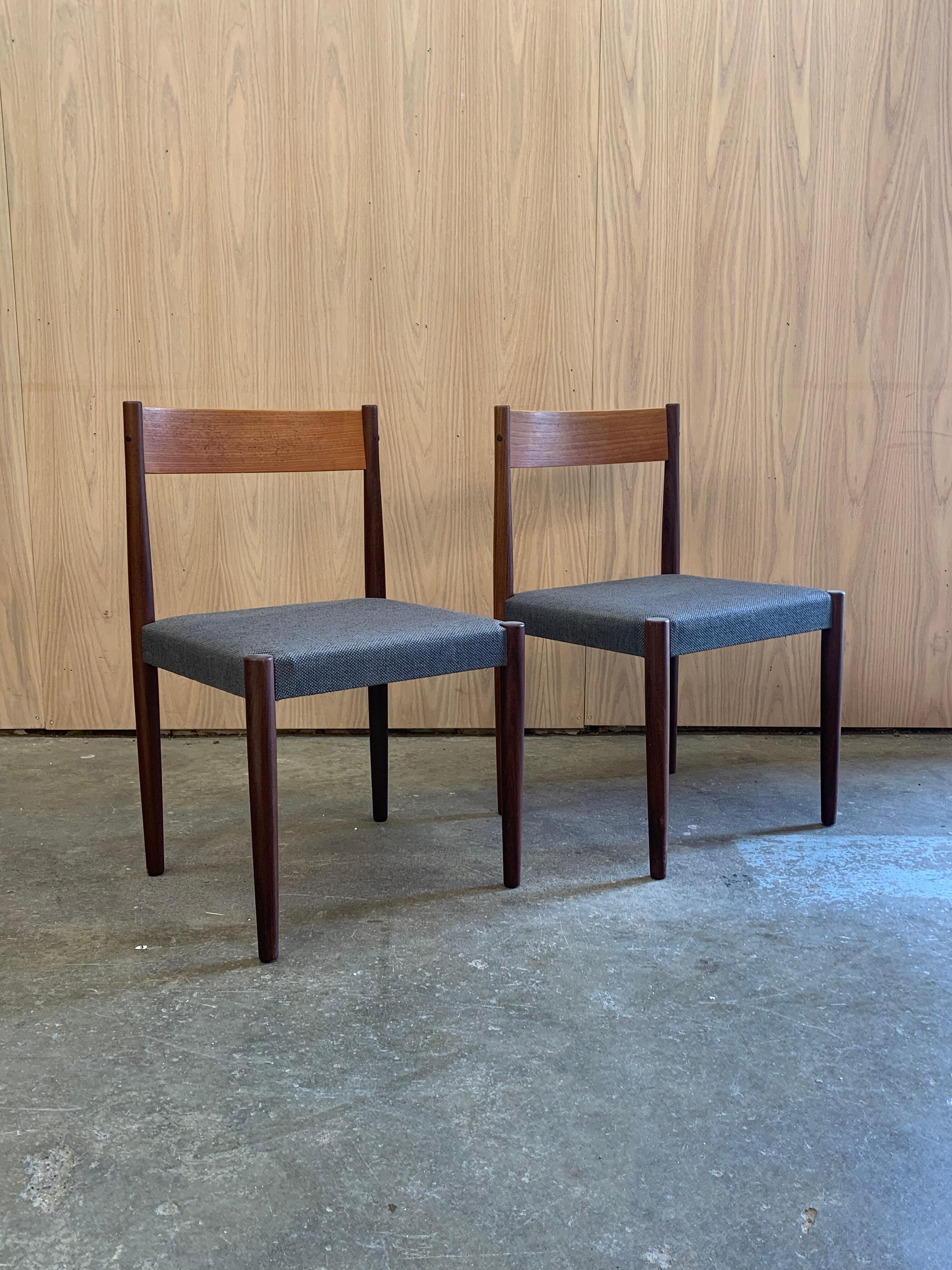 Pair of 1960s Danish Teak Dining Chairs by Frem Rojle In Excellent Condition For Sale In Victoria, BC