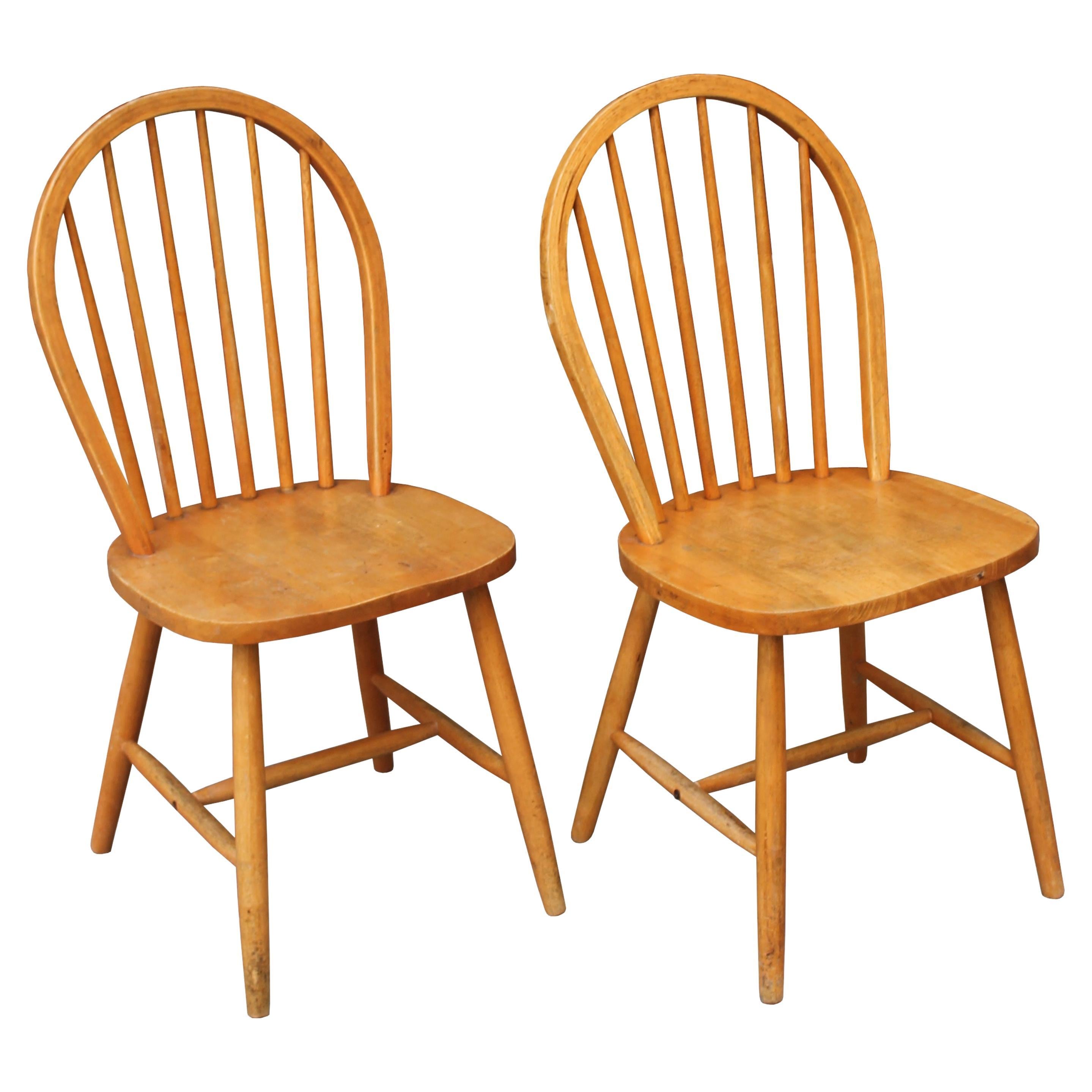 Paire de chaises de salle à manger des années 1960 en vente