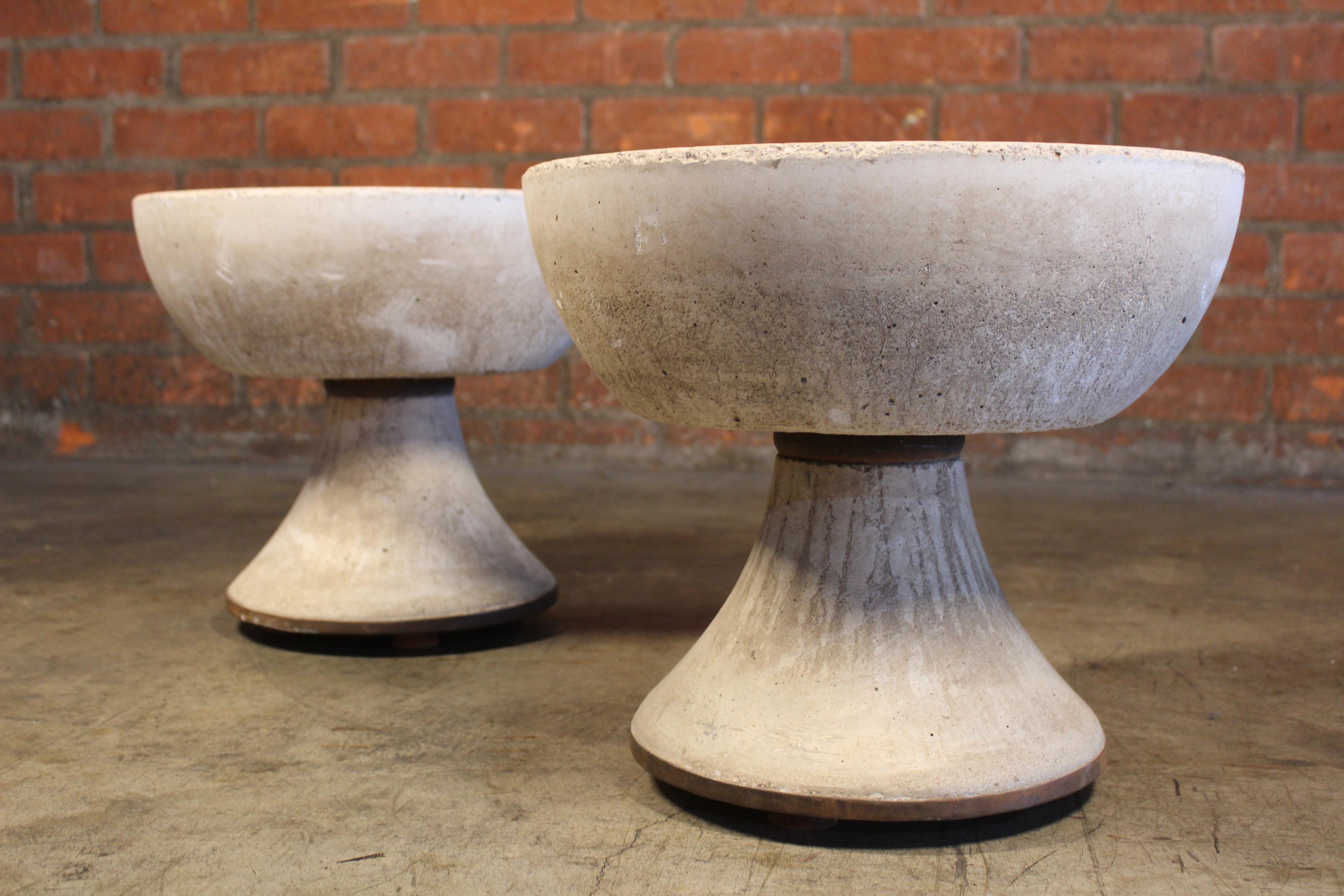 Pair of 1960s French Cast Concrete Side Tables 7