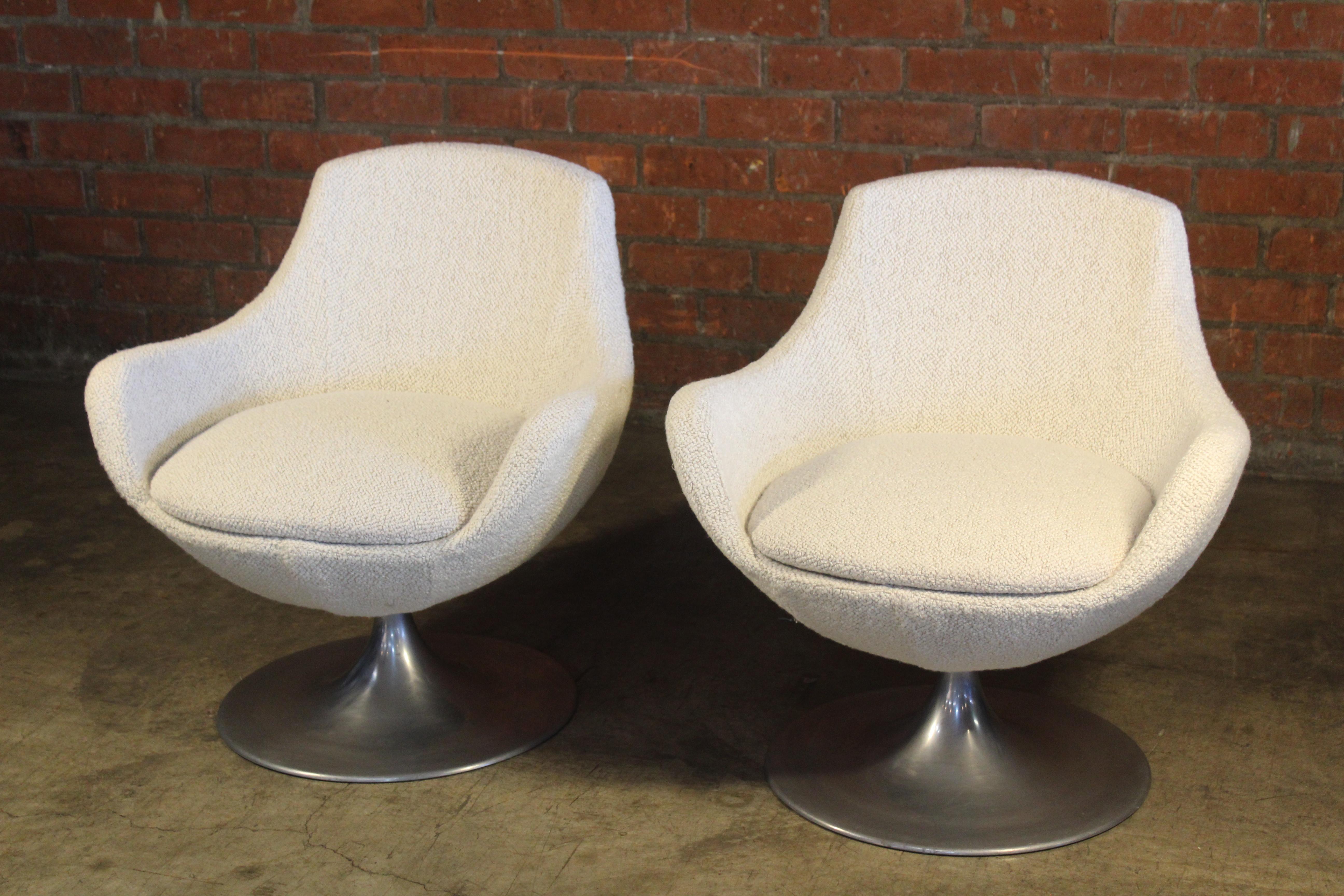 French Pair of Pierre Guariche Swivel Chairs in Pierre Frey Boucle