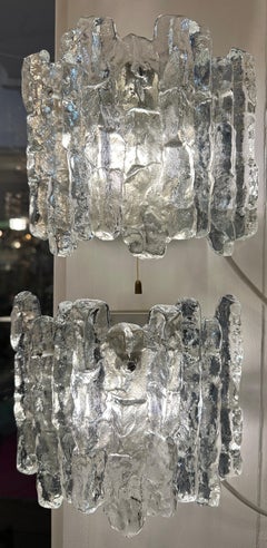 Pareja de apliques o lámparas alemanas de los años 60 Kalmar LightingIzadas de cristal transparente