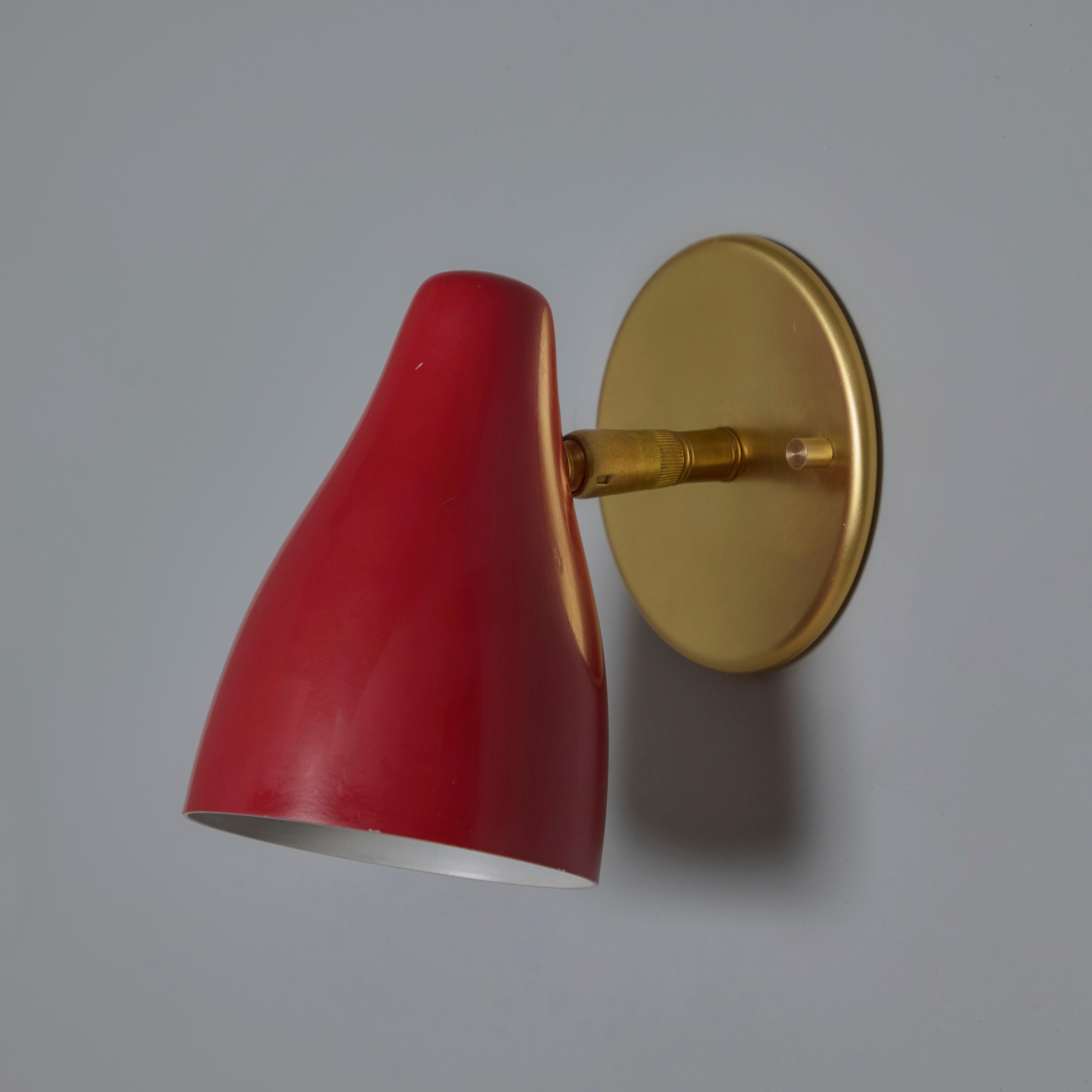 Pareja de apliques articulados de latón y rojo Giuseppe Ostuni de los años 60 para O-Luce 6