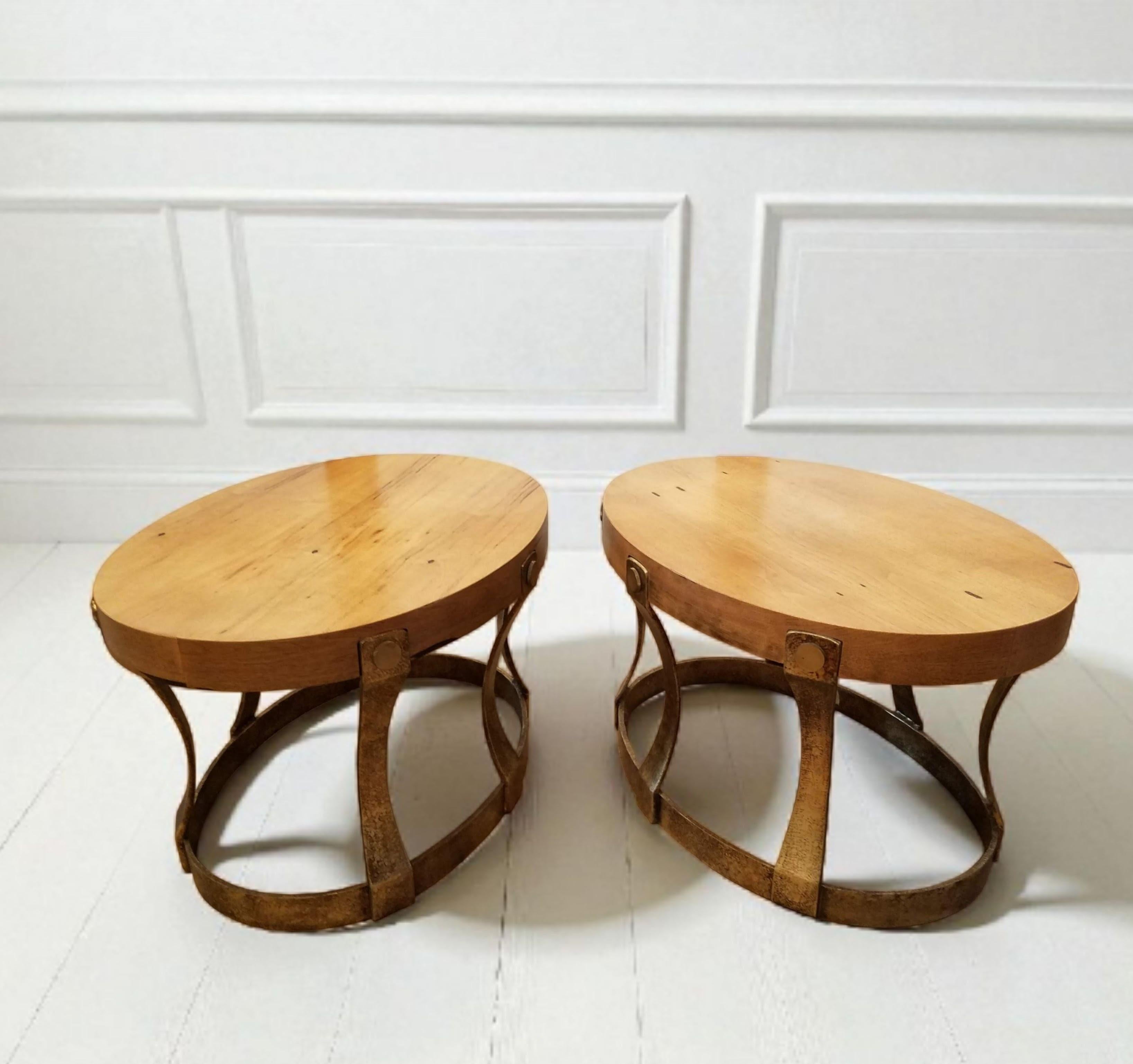 Mid-Century Modern Pair of 1960s Heritage Oval Side Tables w/ Pecky Walnut Tops and Gilt Iron Bases For Sale
