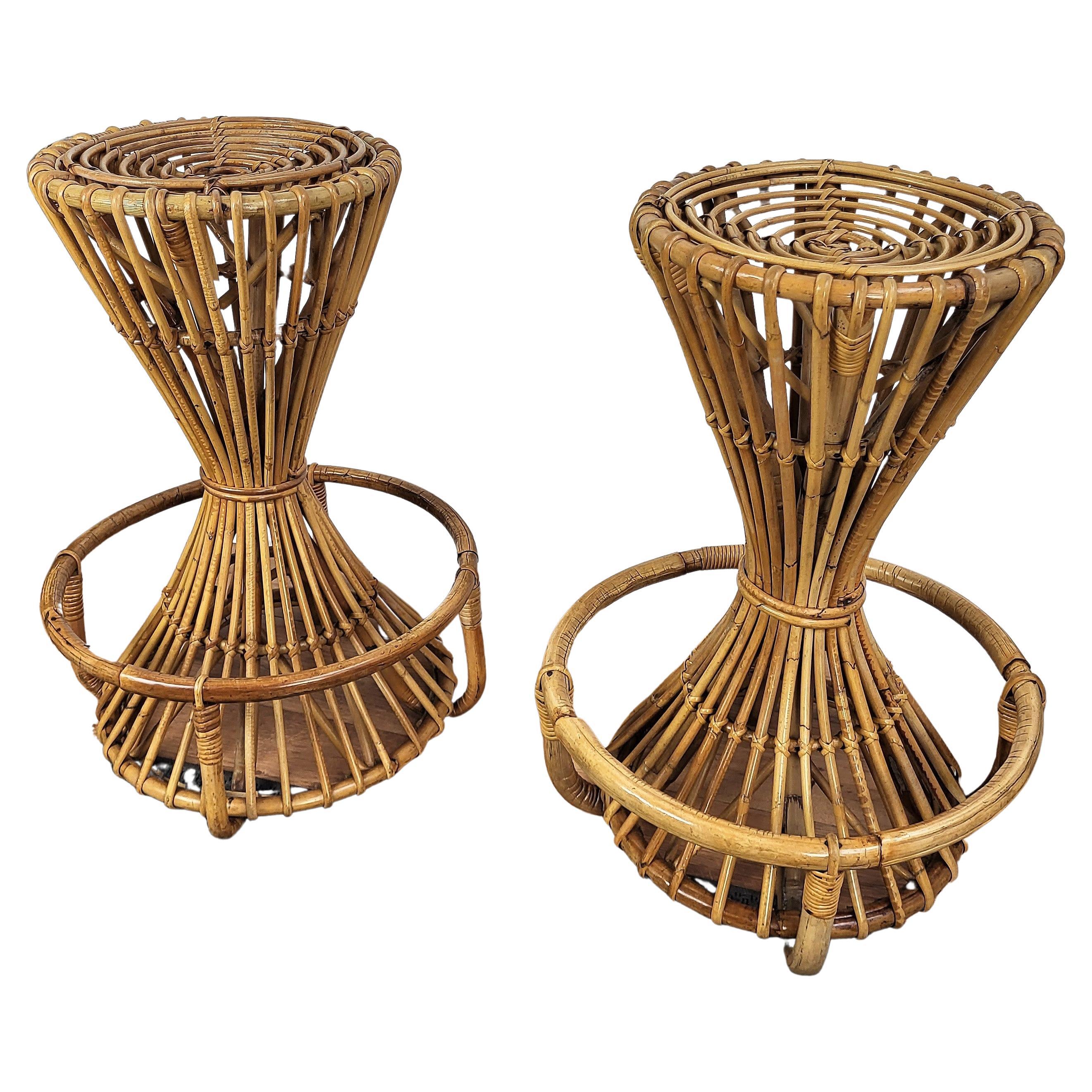 Pair of 1960s Italian Bamboo Bohemian French Riviera Round Bar Stools Chairs For Sale