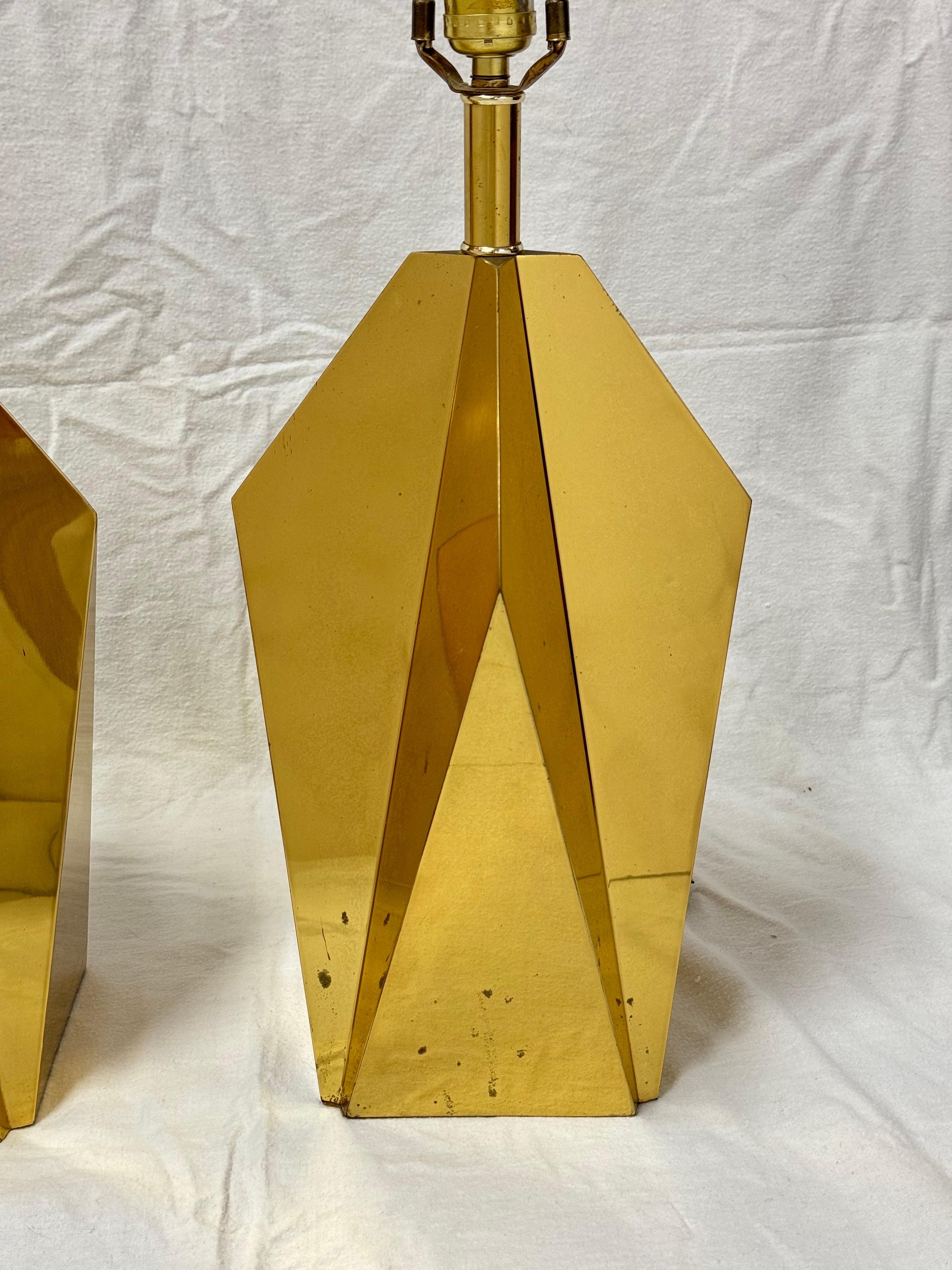 Pair of  1960’s Italian Brass Lamps For Sale 4