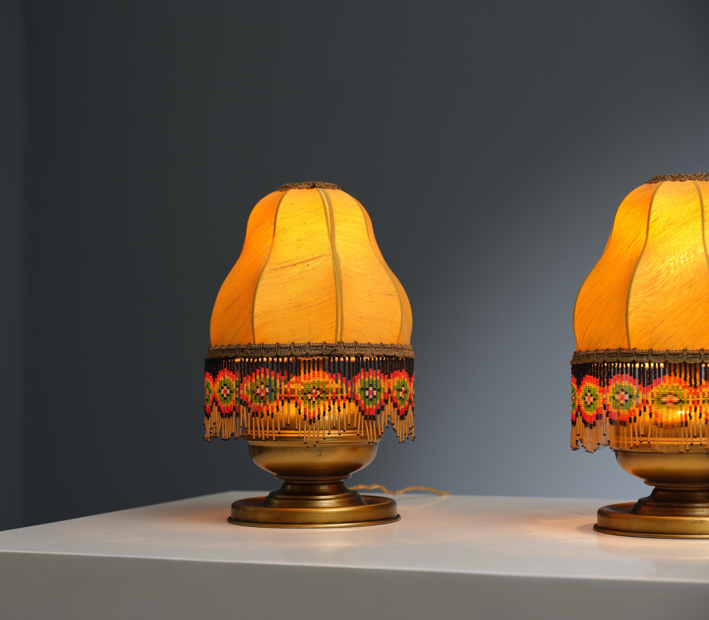 Mid-20th Century Pair of 1960s Italian Brass Table Lamps - Classic Elegance with Original Patina  For Sale