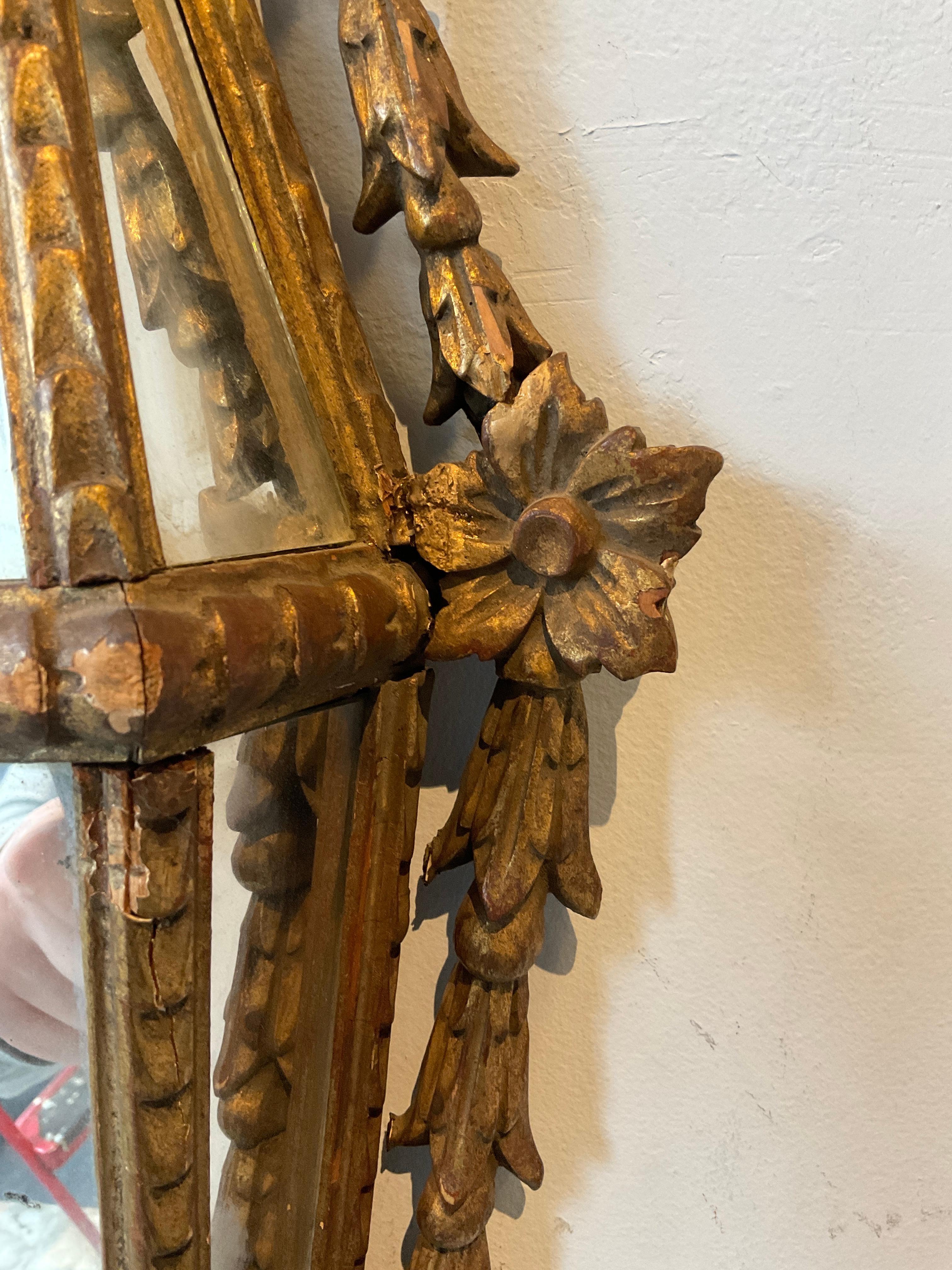 Pair of 1960s Italian Carved Wood Mirrored Sconces For Sale 5
