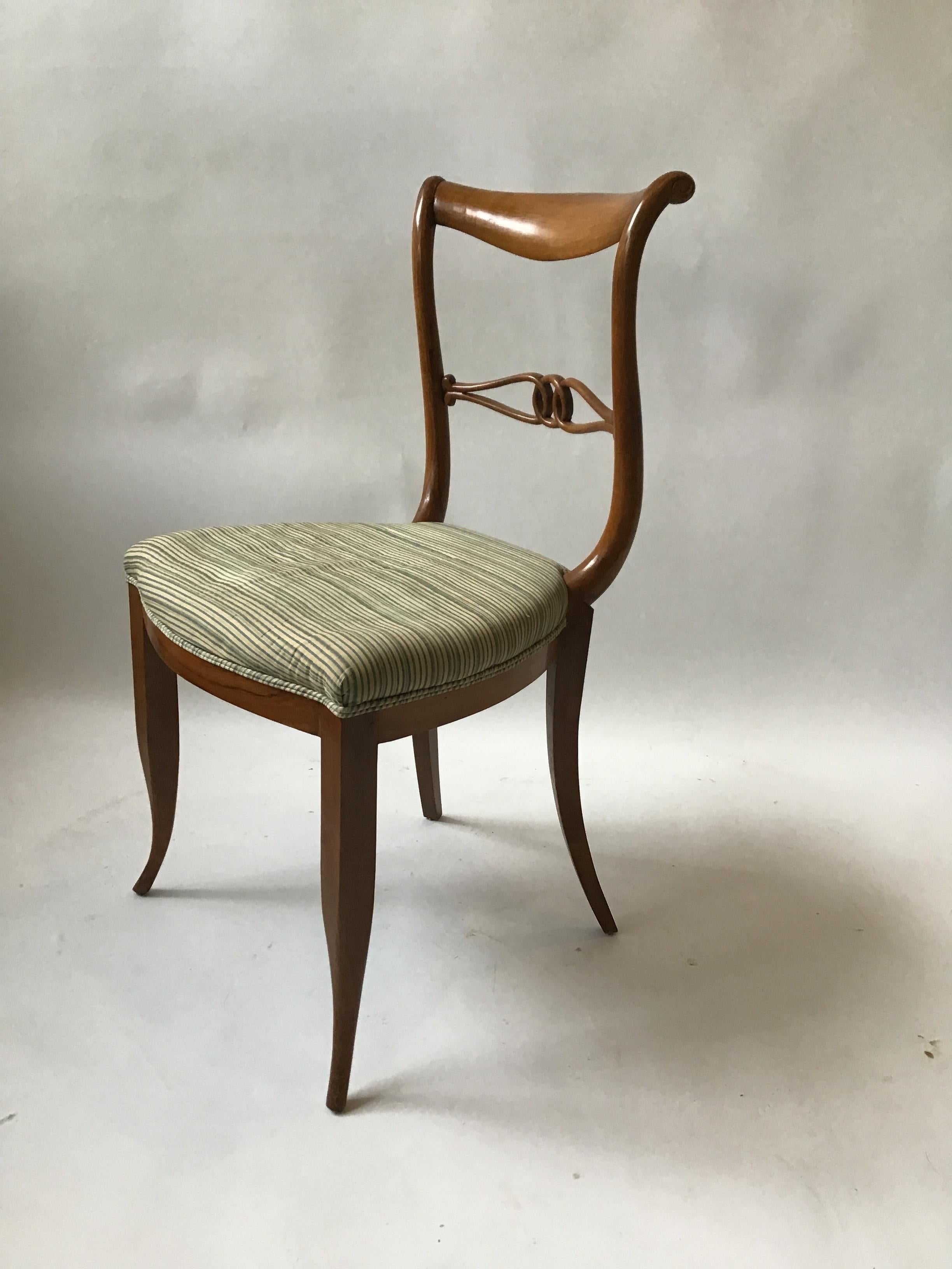 Wood Pair of 1960s Italian Classical Side Chairs