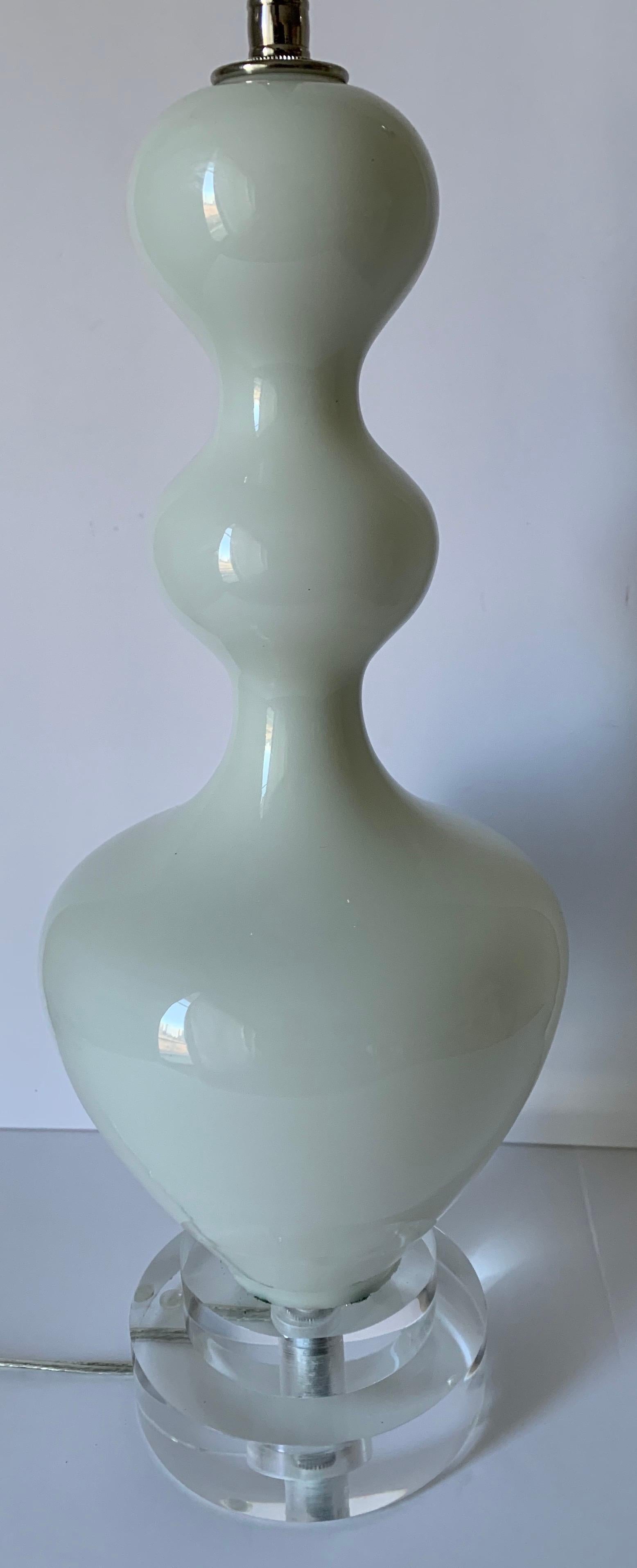 Mid-20th Century Pair of 1960s Italian Curvy White Blown Glass Lamps