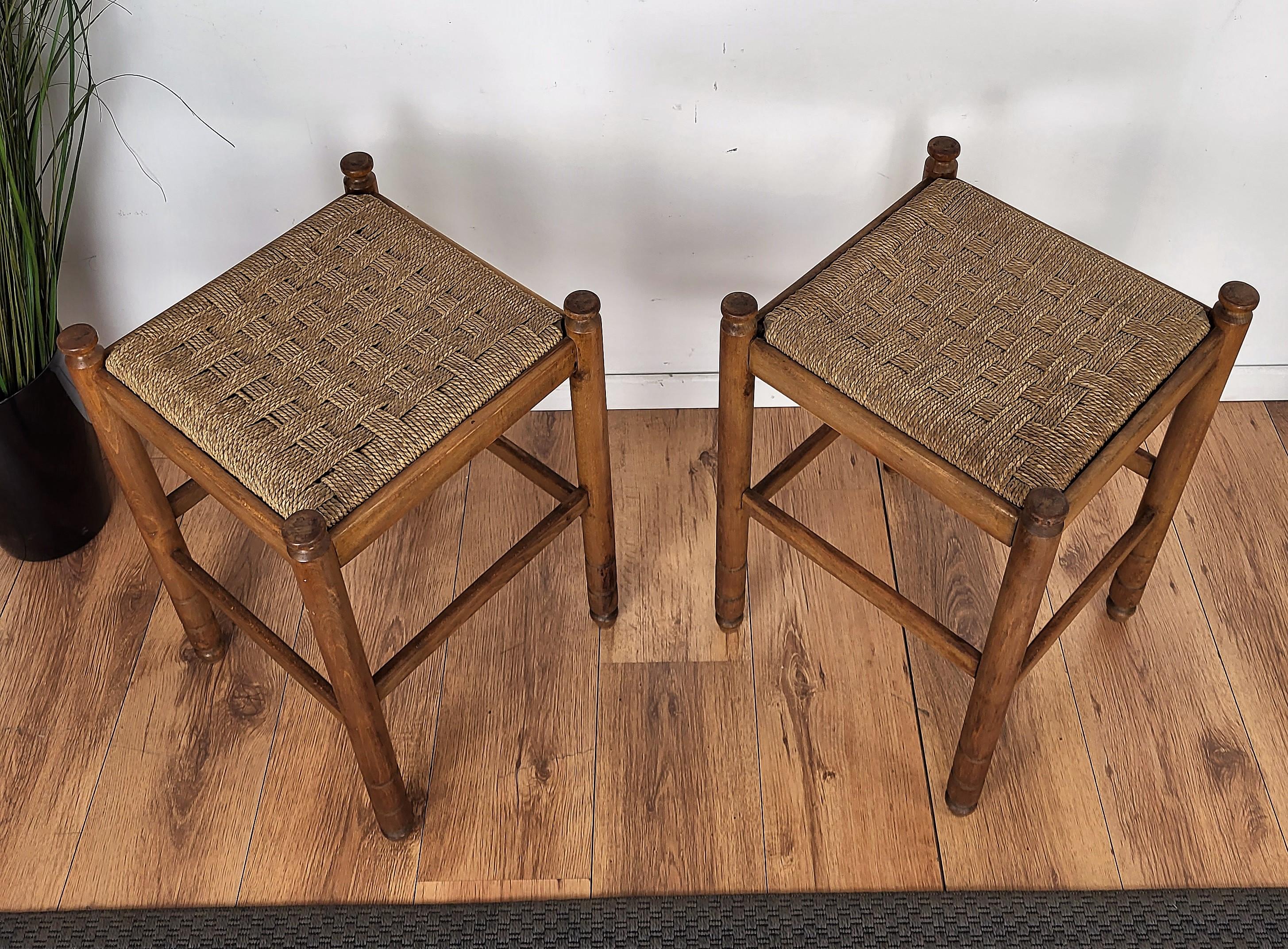 Pair of 1960s Italian Midcentury Carved Wood and Cord Woven Rope Stools For Sale 1