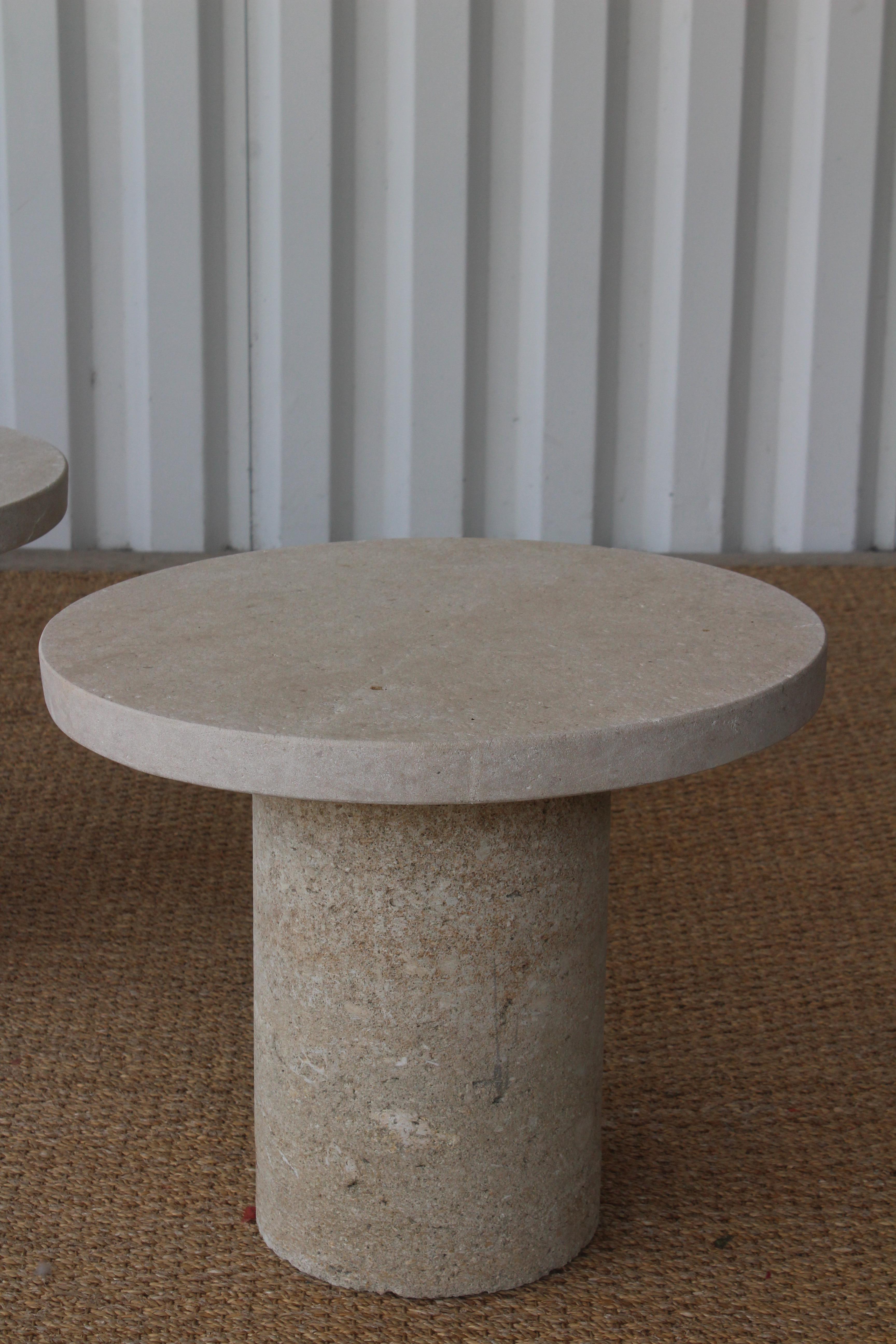 Pair of 1960s Italian Travertine Side Tables In Good Condition In Los Angeles, CA