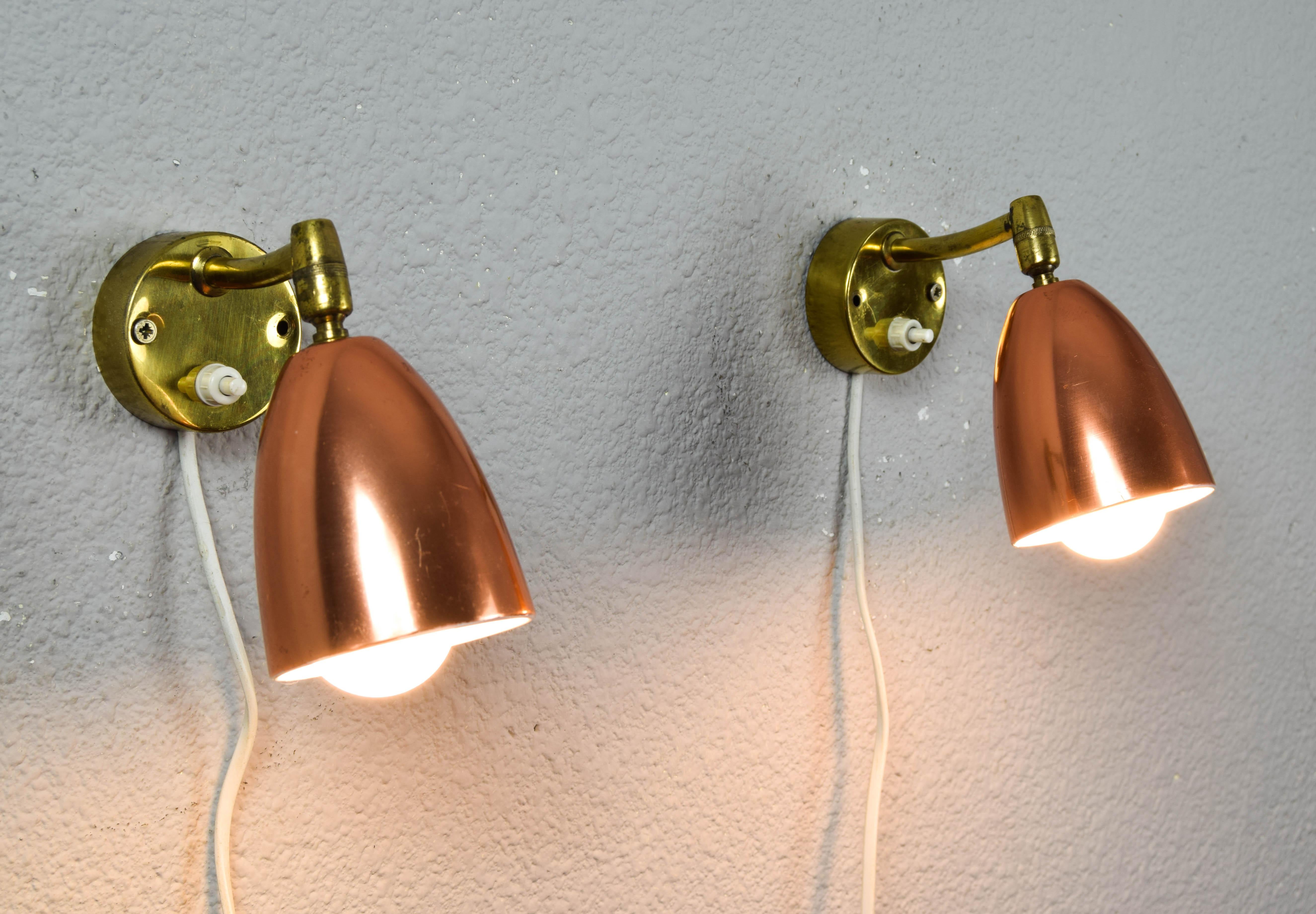 Mid-Century Modern Pair of 1960s Jacques Biny Style Brass and Copper Wall Lights  For Sale