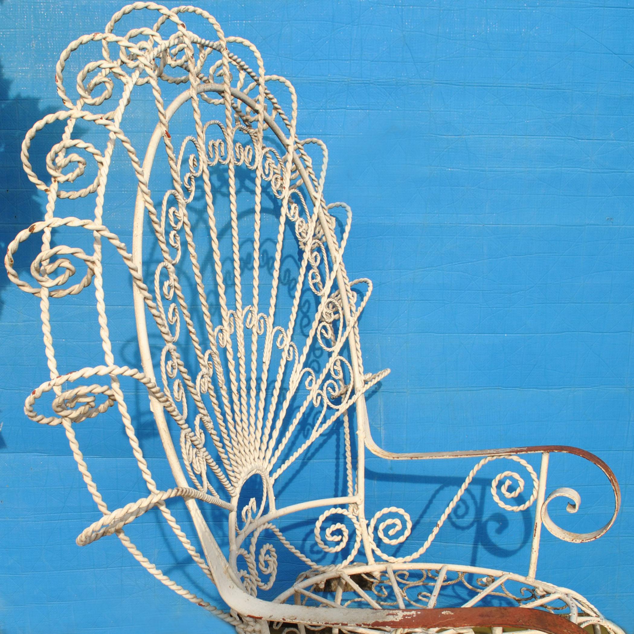 Pair of 1960s John Salterini Vintage Midcentury Peacock Chairs In Good Condition In Pasadena, TX
