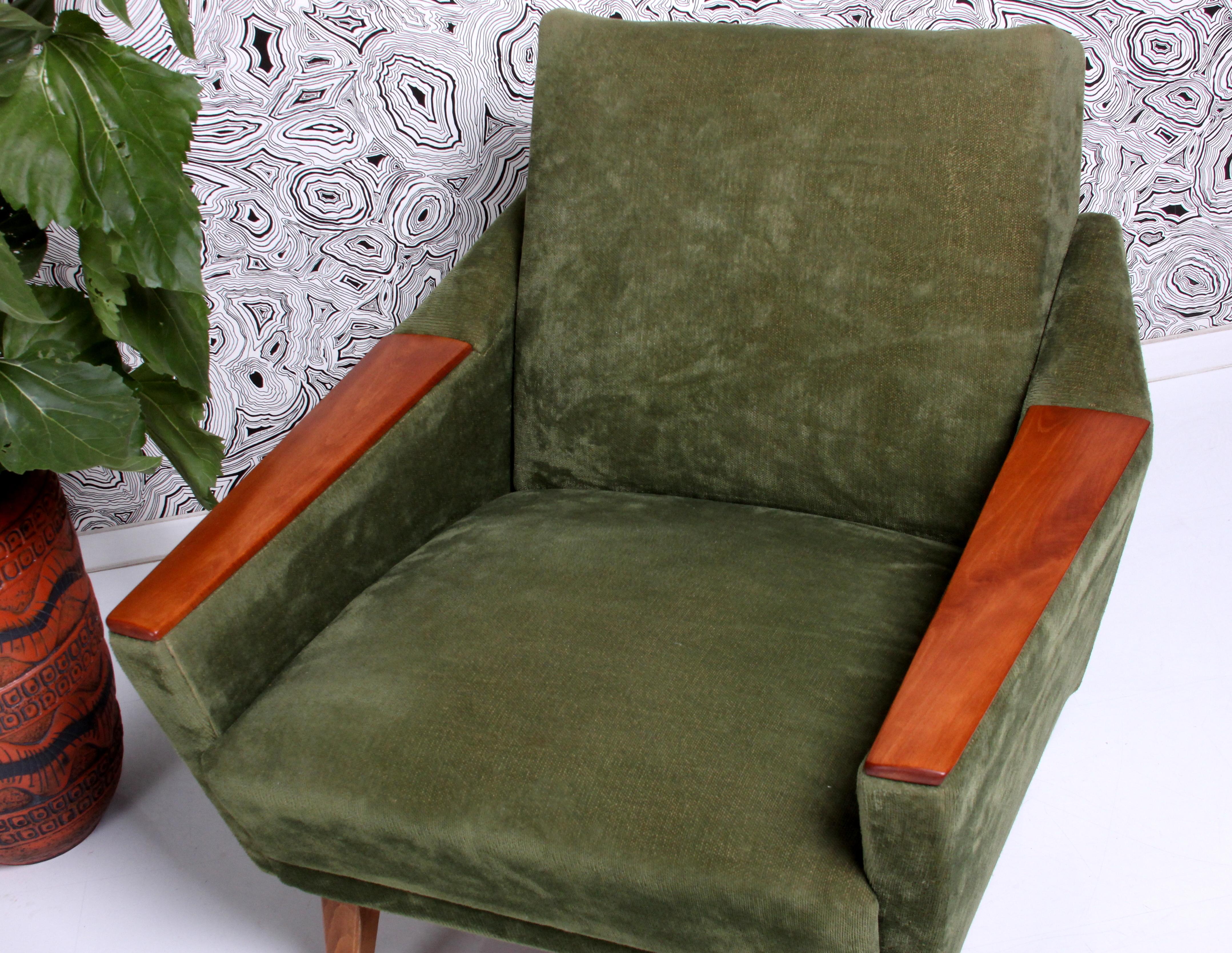 Mid-Century Modern pair of 1960s lounge chairs green velvet - beech WG solid make uph. easy chairs  For Sale