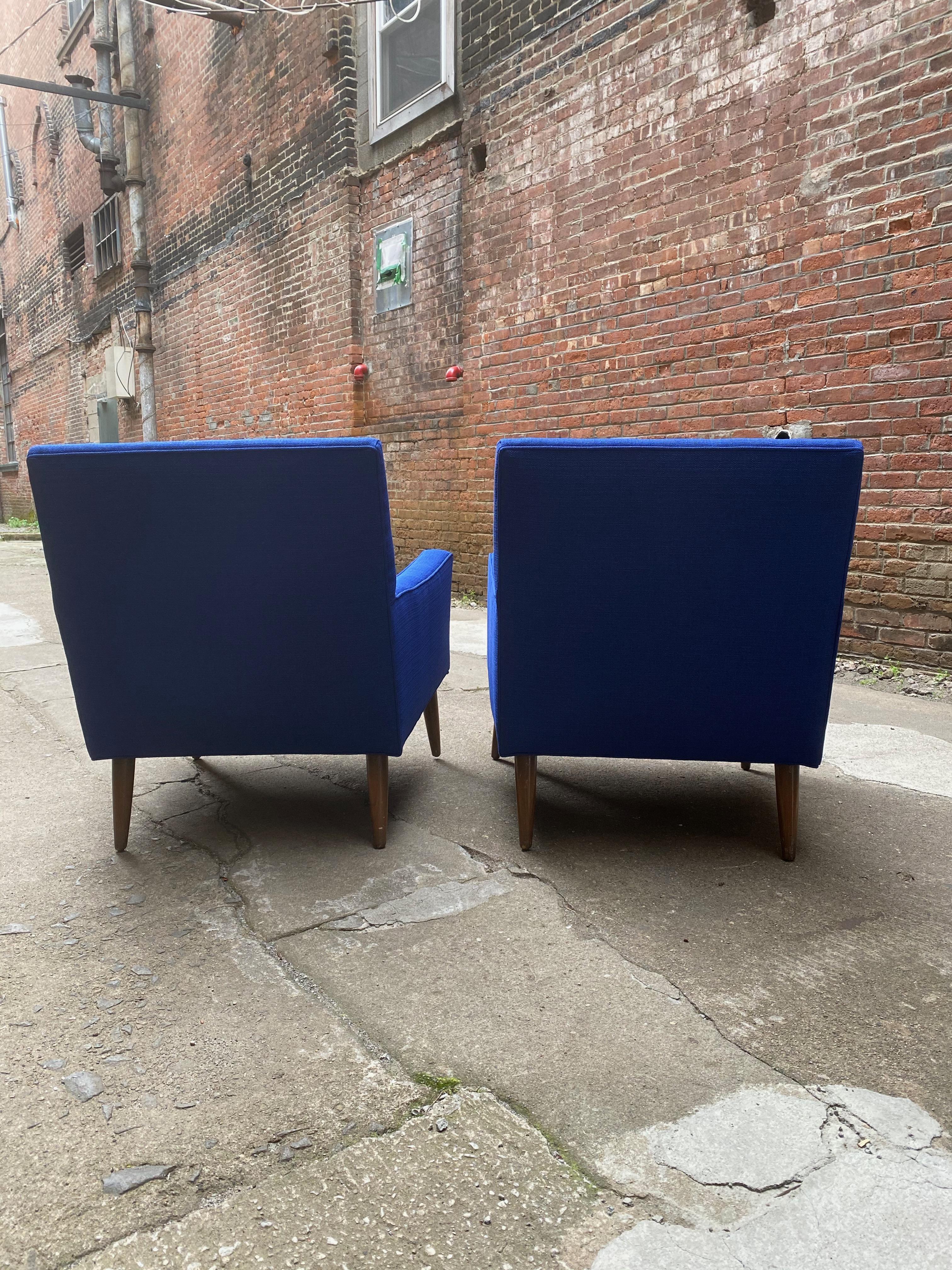 Mid-20th Century Pair of 1960s Lounge Chairs the Manner of Paul McCobb For Sale